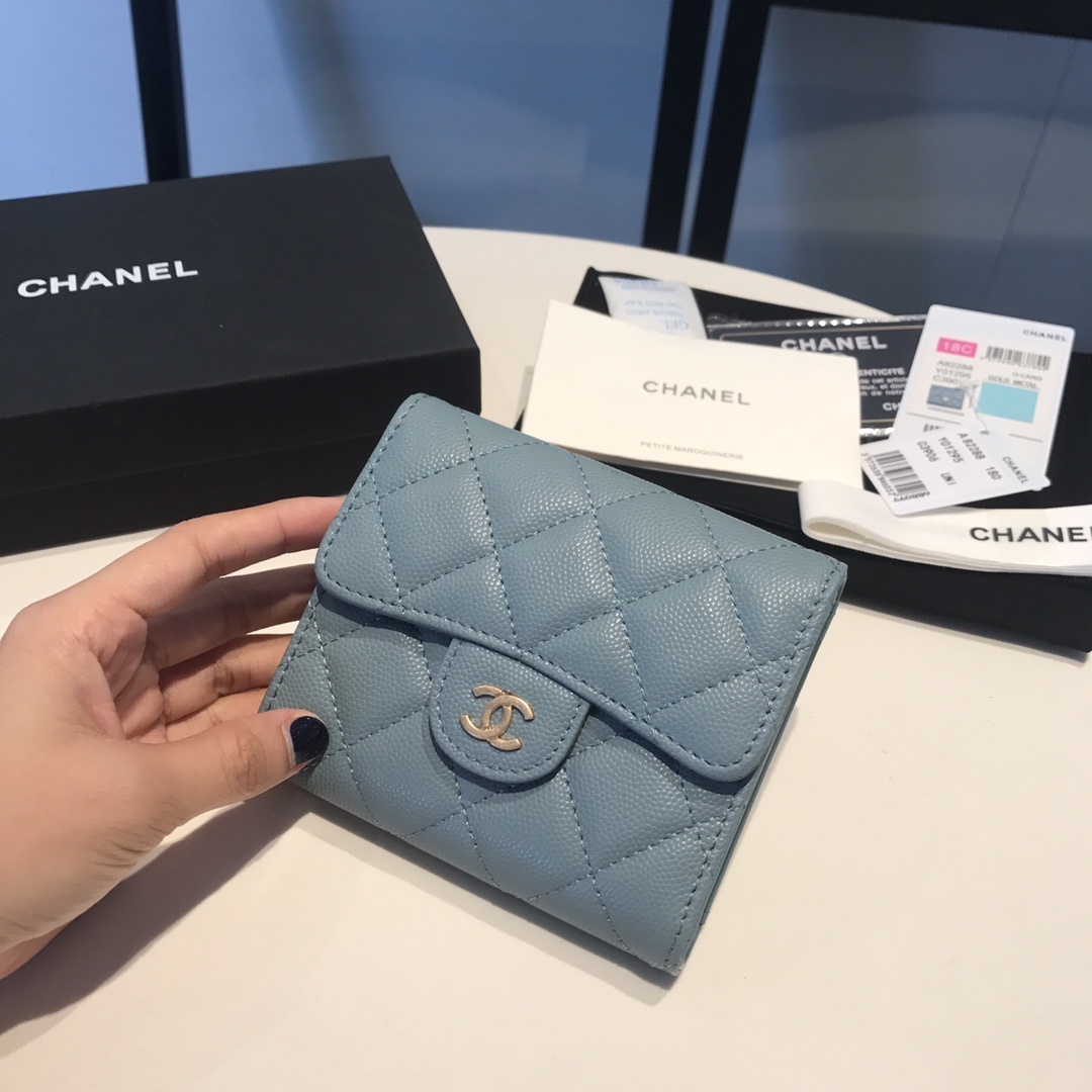 Chanel Classic Small Flap Wallet in blue caviar leather