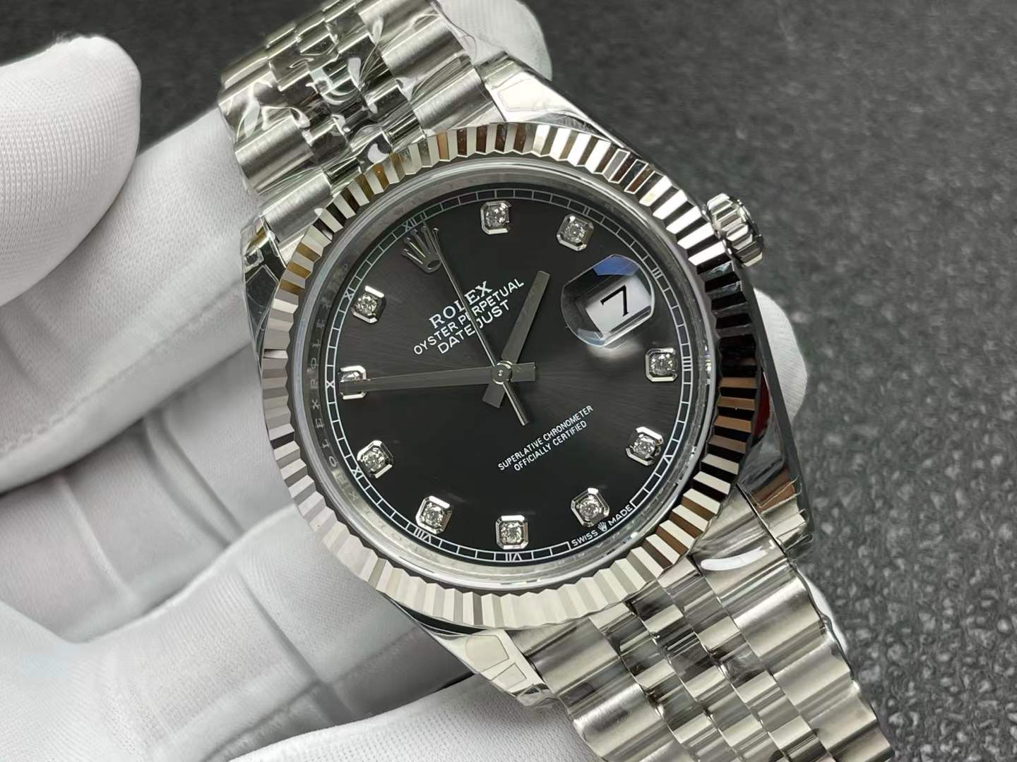 Rolex Datejust 3235 black dial with diamonds 40mm