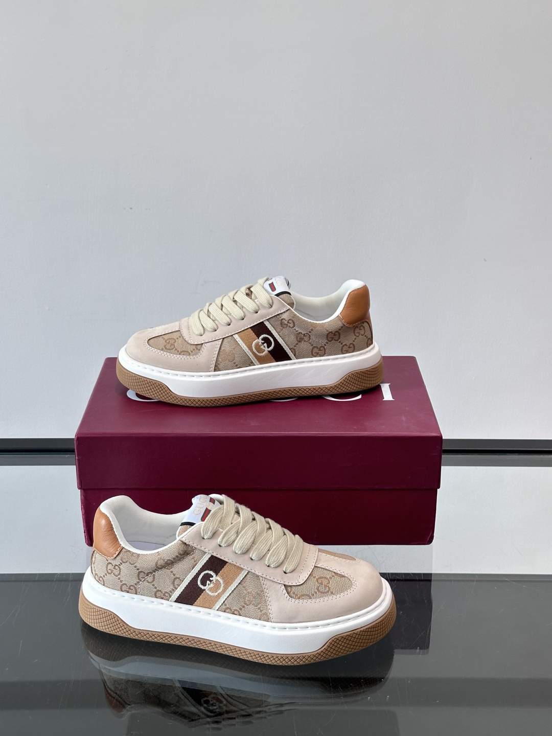 Gucci Chunky GG Sneaker in beige