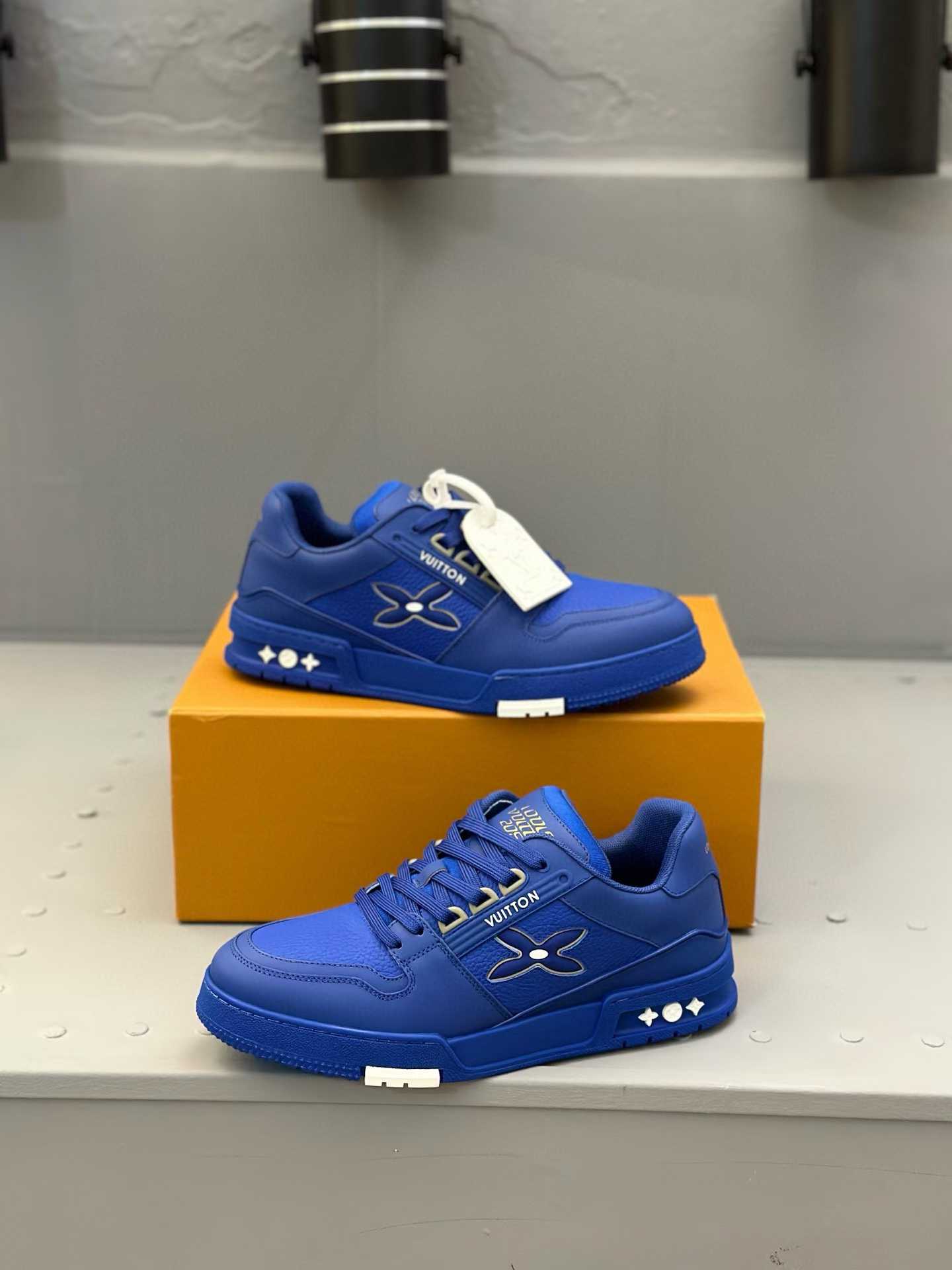 LV Trainer sneaker in blue