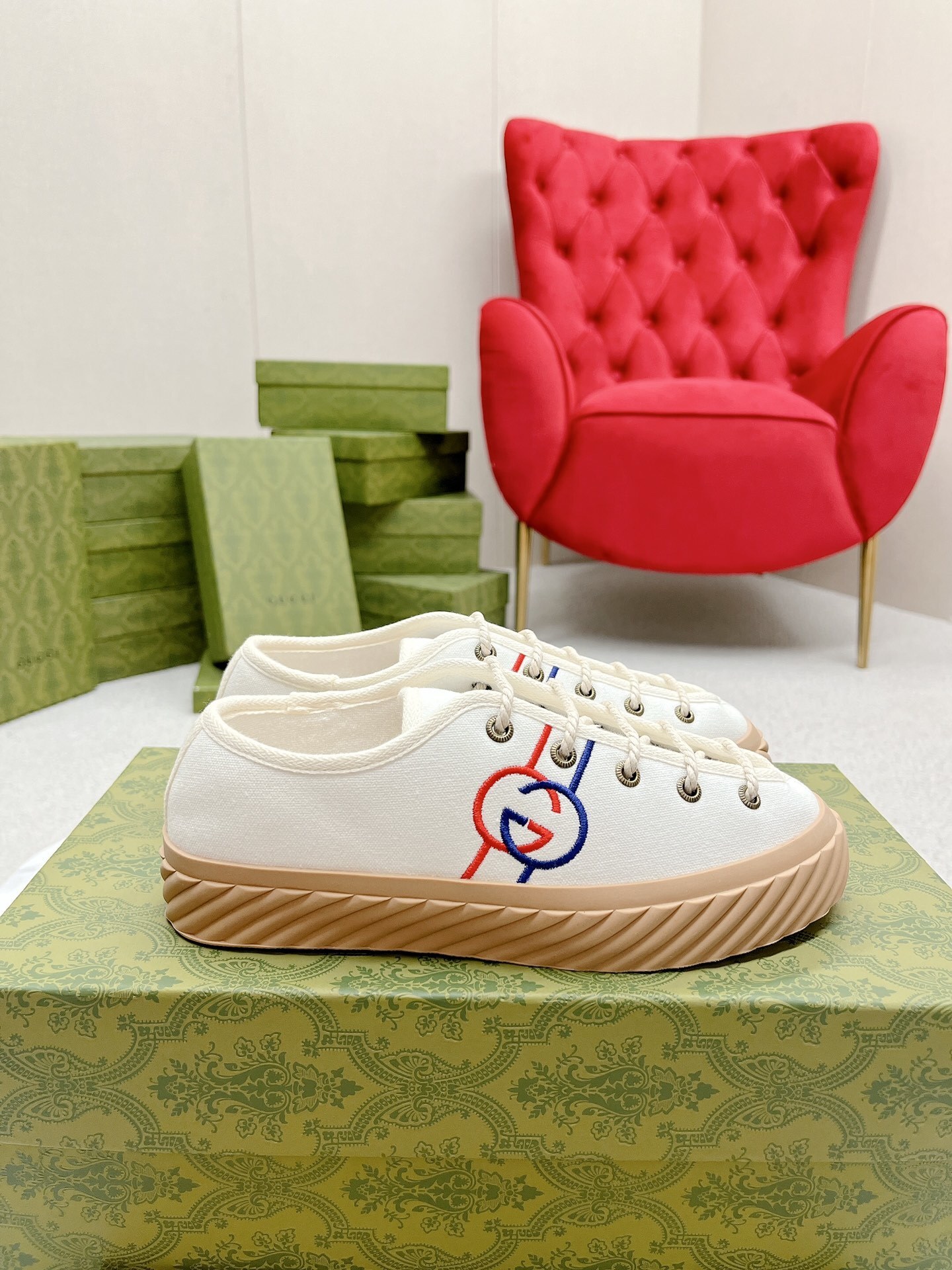 Gucci Interlocking G Low 'Beige' sneakers