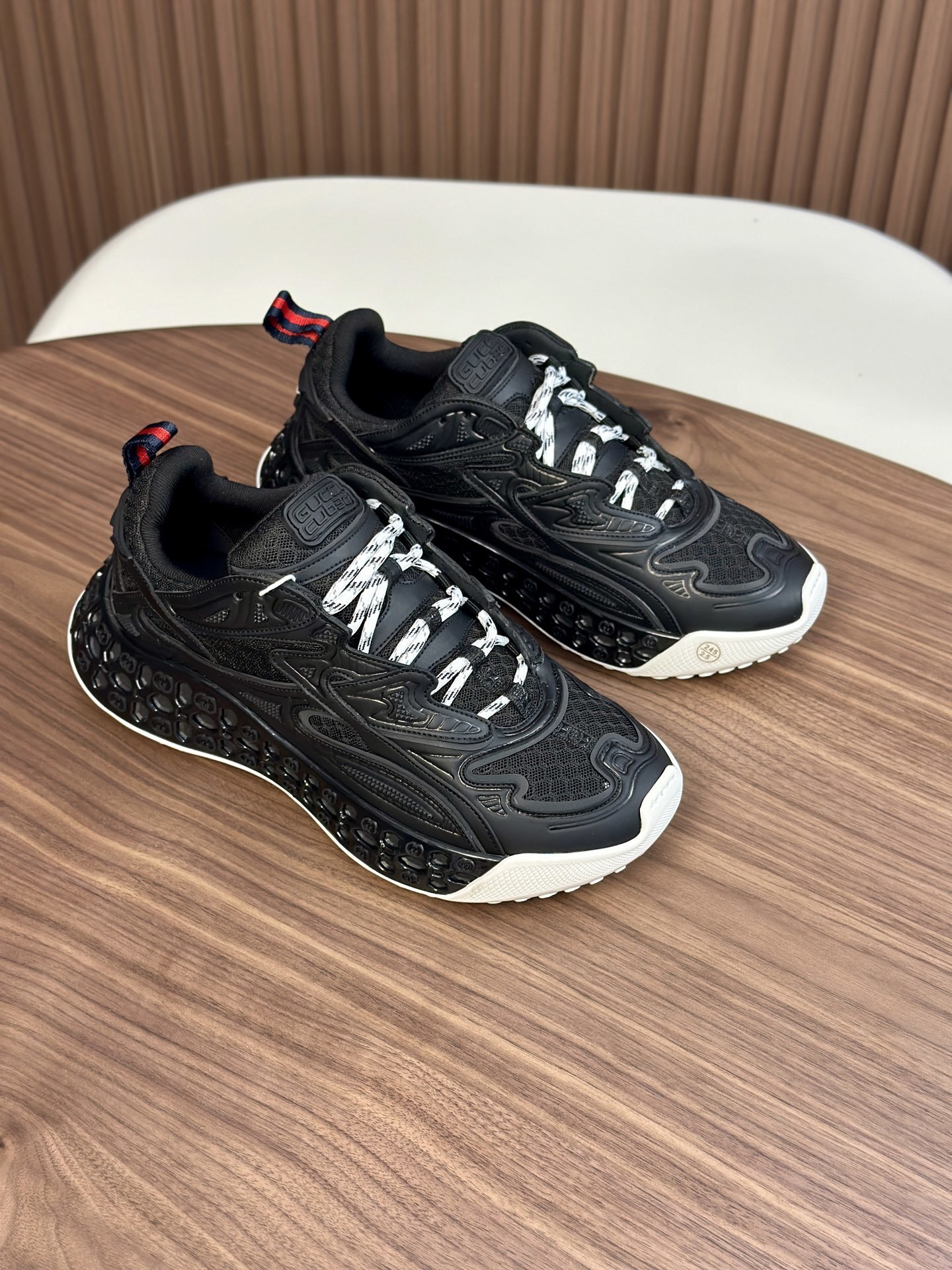 Gucci Cub3d trainer in black Demetra and mesh