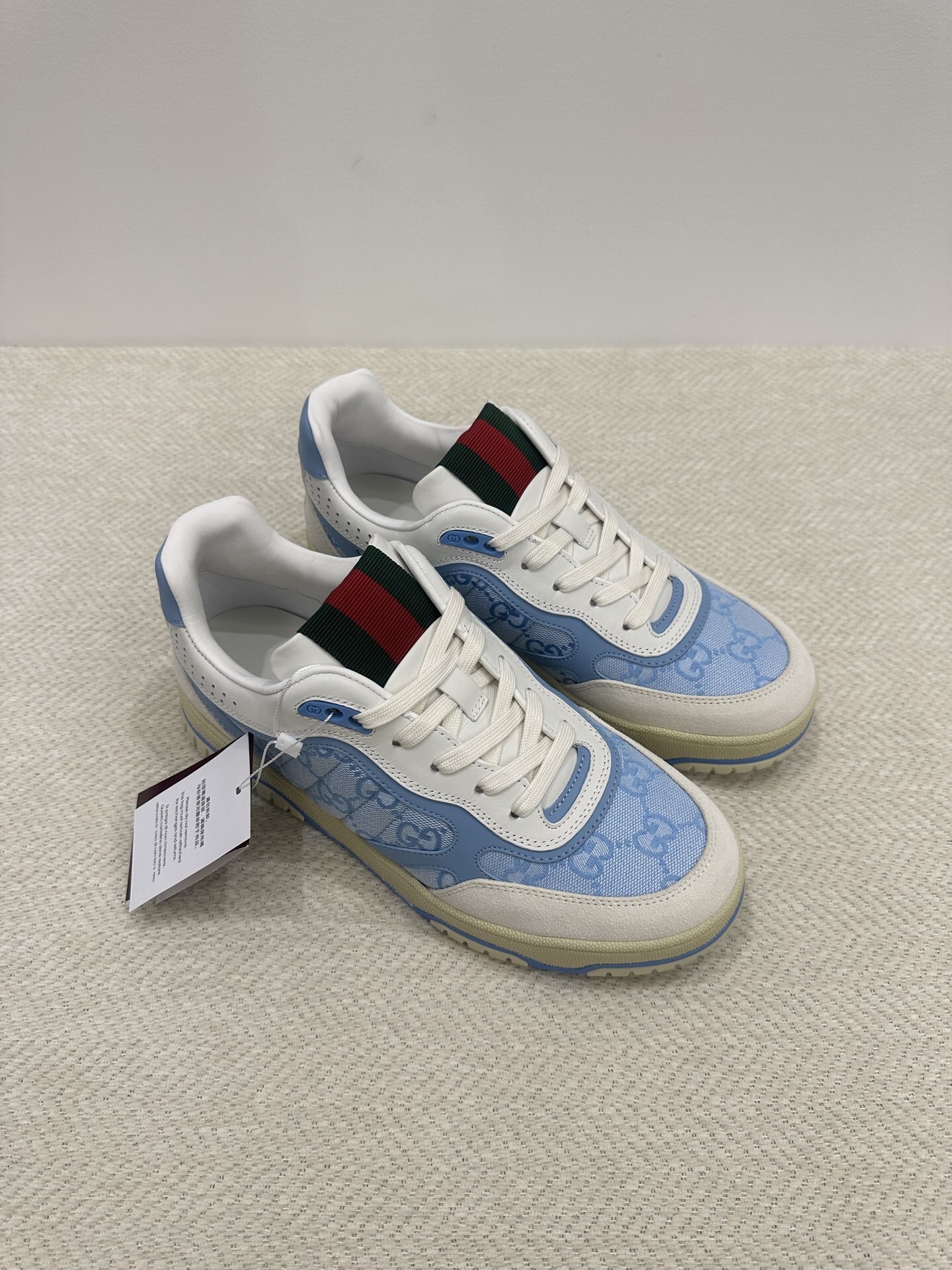 Gucci Re-Web low-top sneakers in light blue GG canvas
