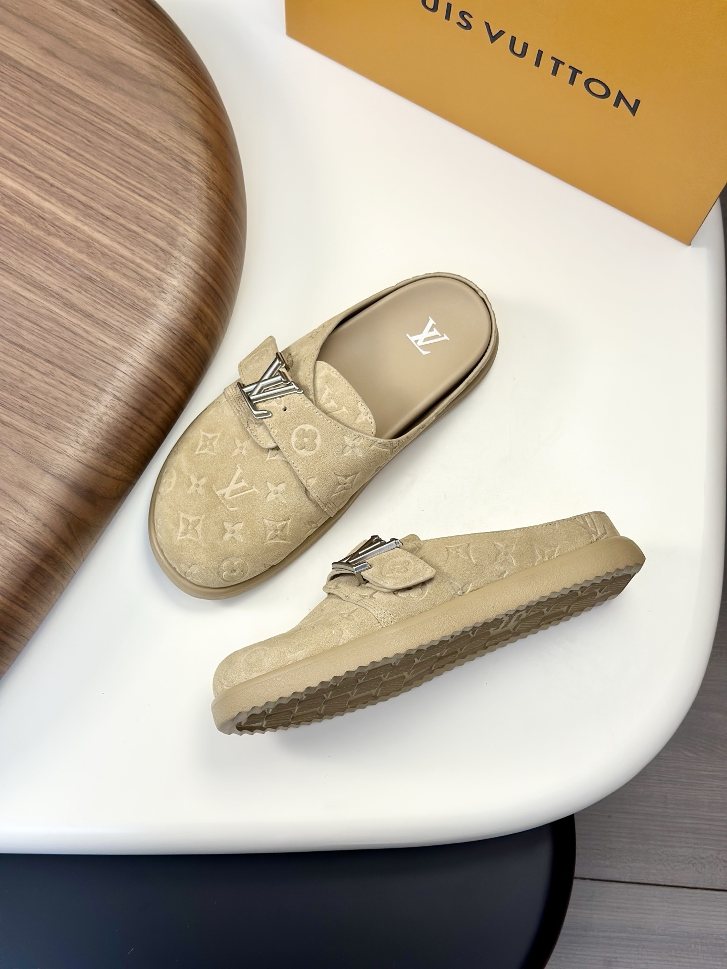 LV Easy Mule in beige suede calf leather.