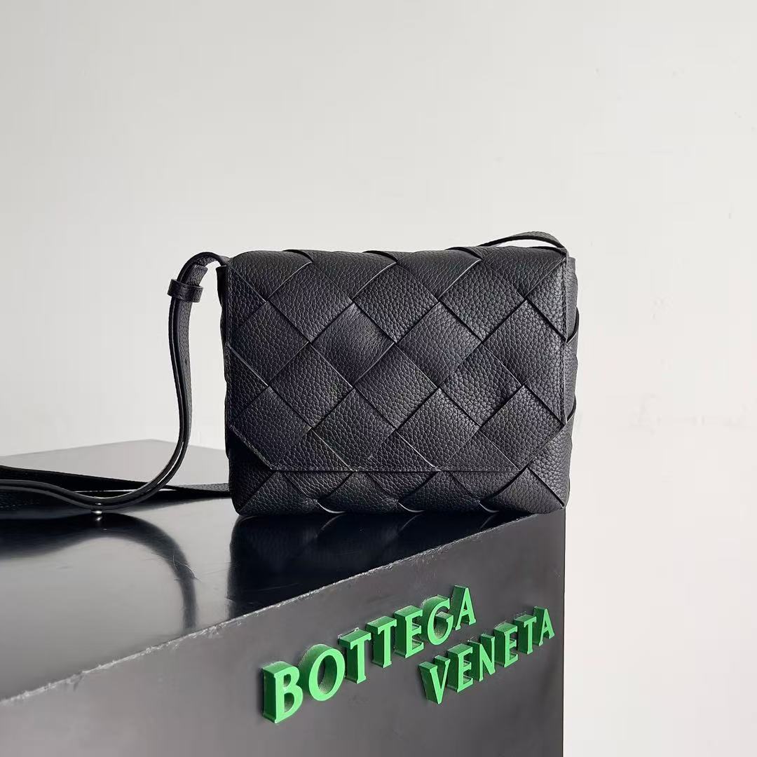 Bottega Veneta Diago cross-body bag in black grained Intreccio leather