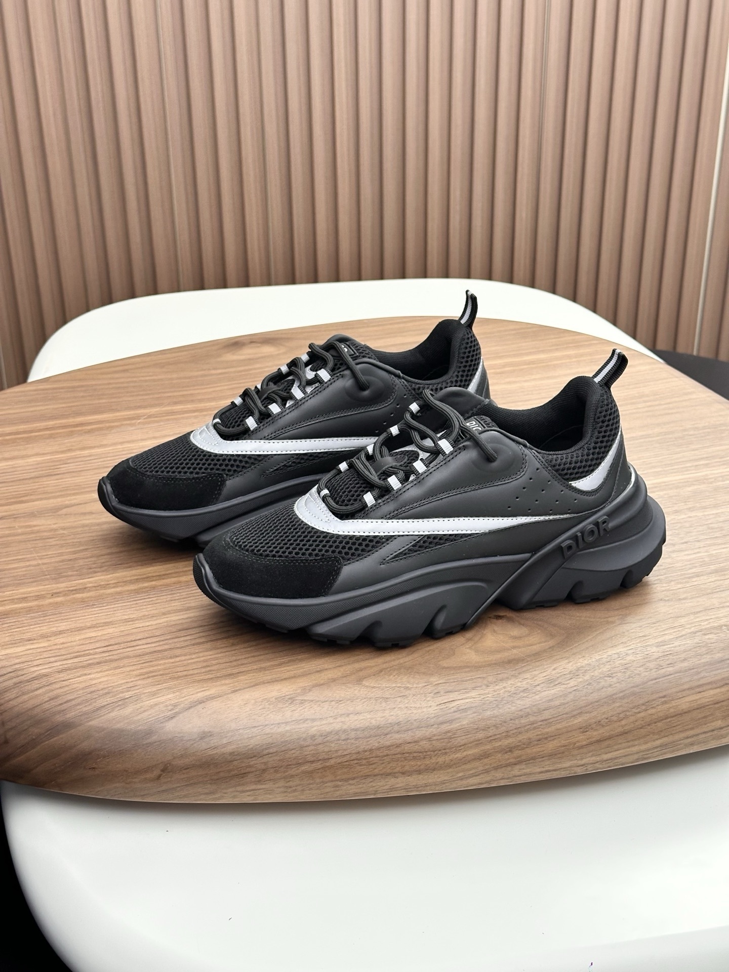 Dior B22 sneakers in black