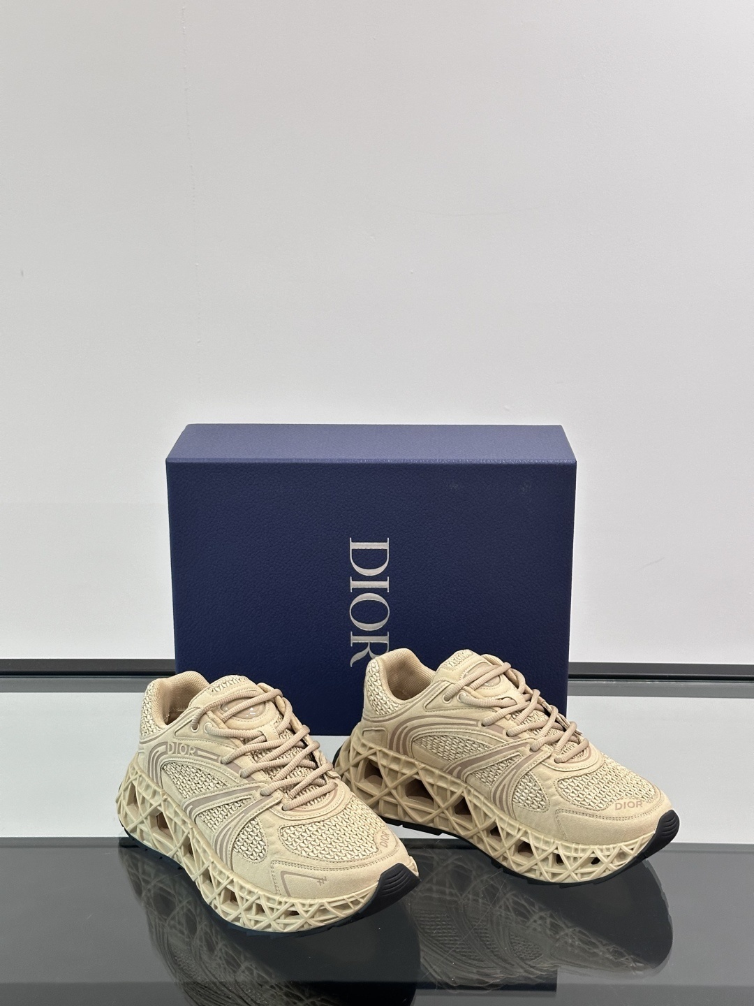 Dior B35 NXXT sneaker in beige