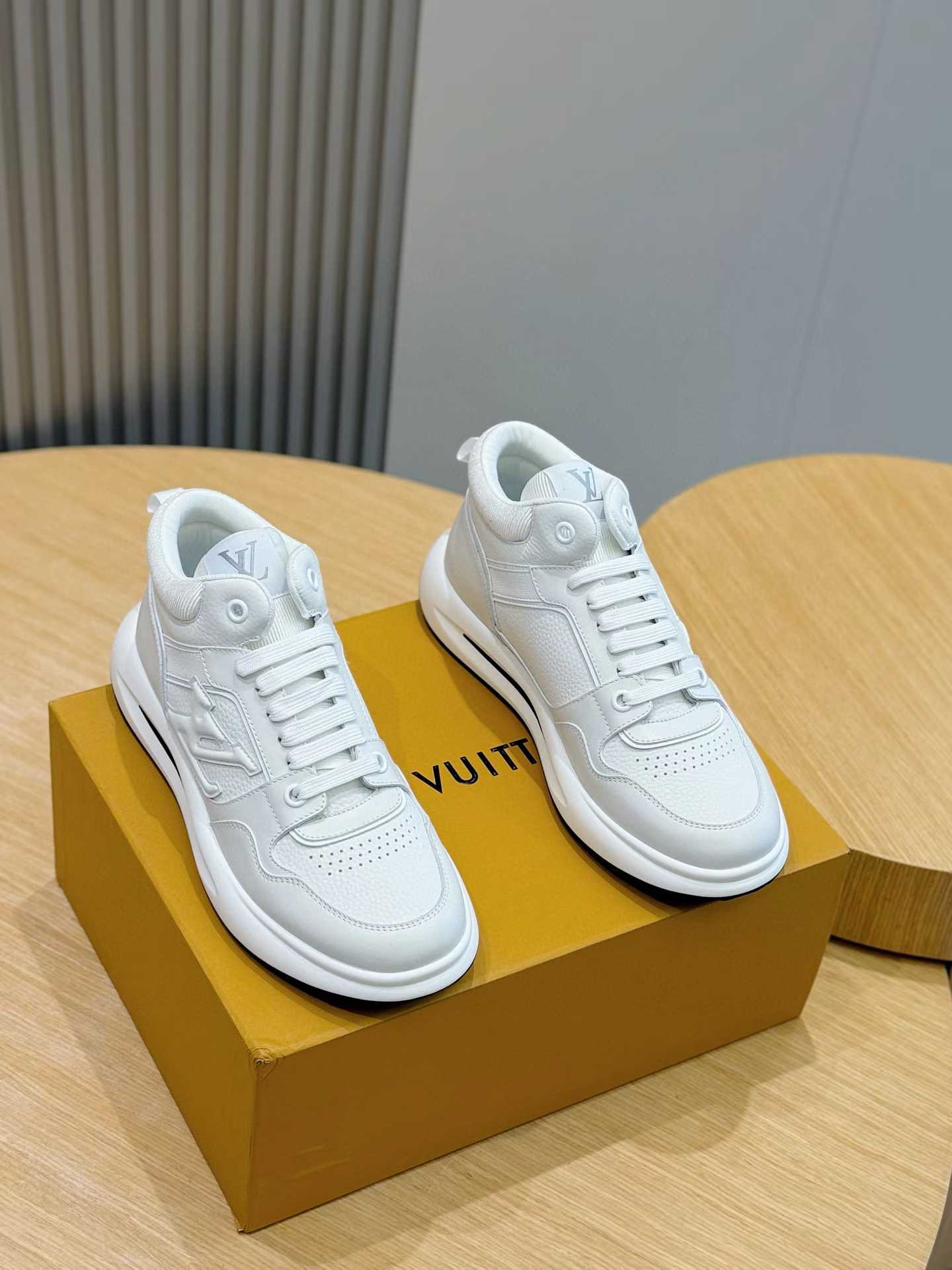 LV Trainer sneakers in white grained calf leather