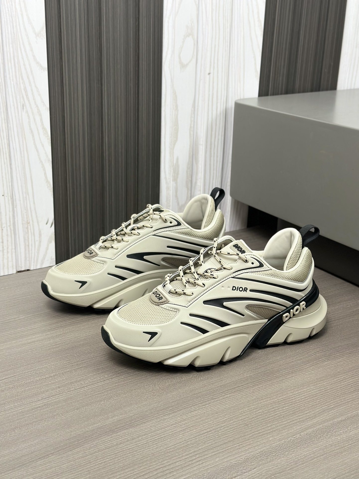 Dior B44 Blade sneaker in white