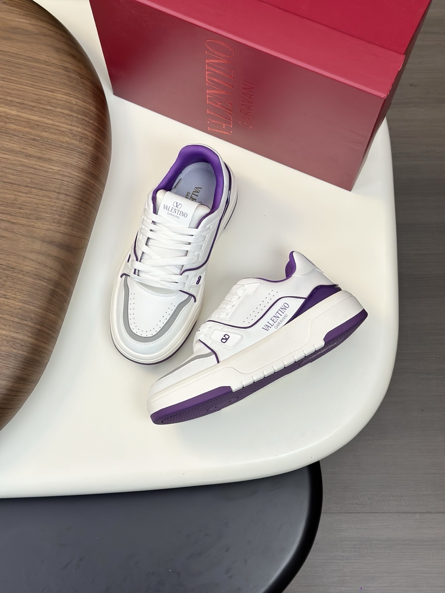 Valentino Garavani Open leather sneakers white and purple