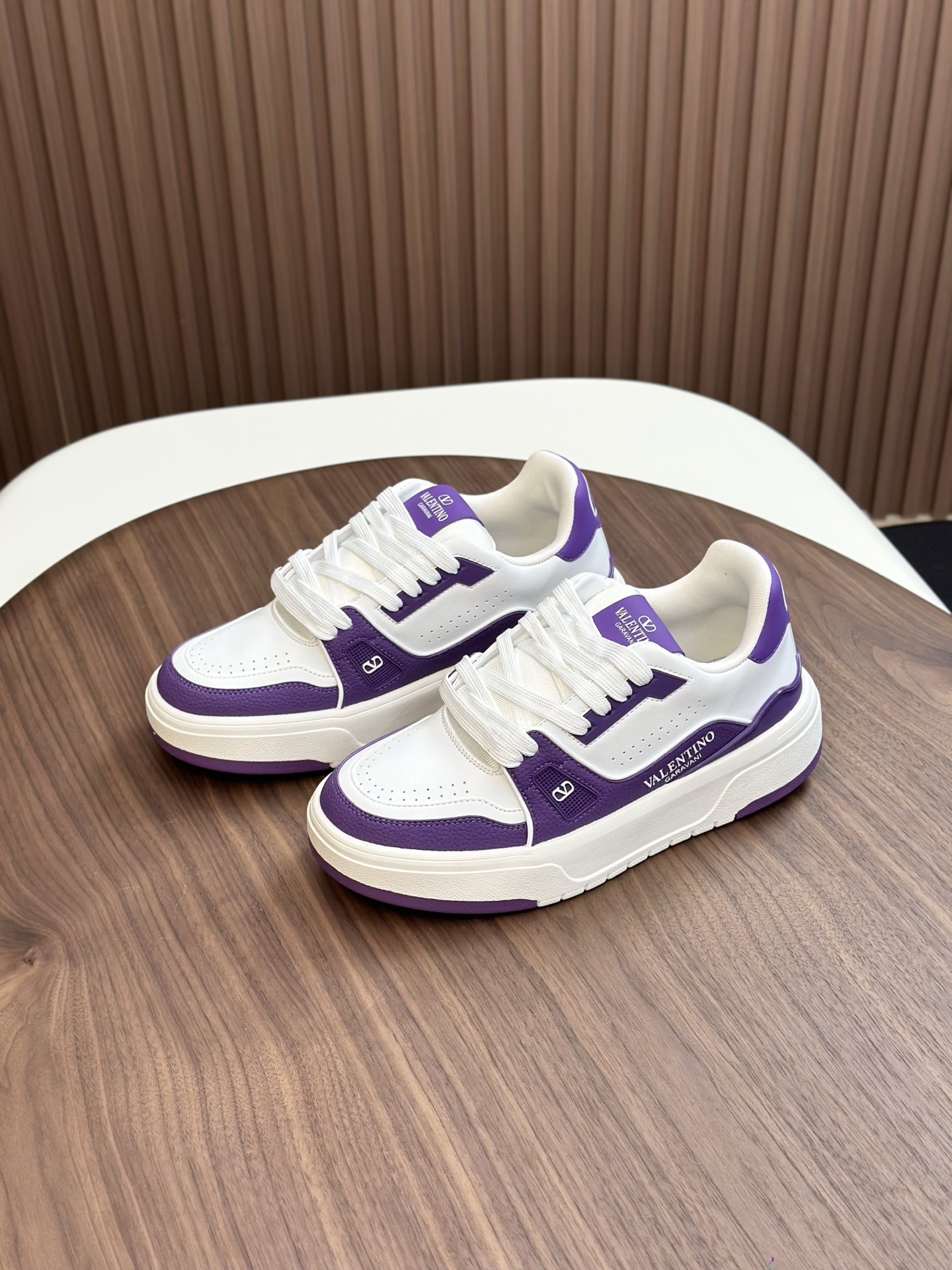 Valentino Garavani One Stud XL Sneakers in white and purple leather