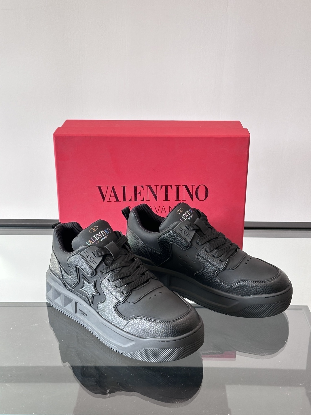 Valentino Garavani One Stud sneakers in black leather