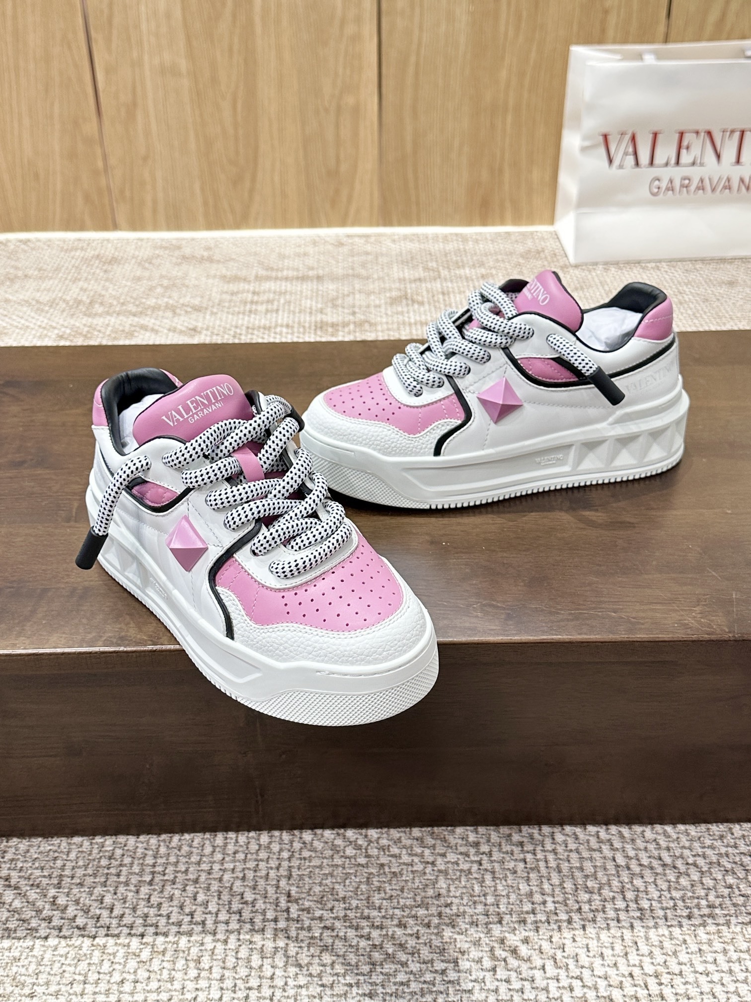 Valentino Garavani One Stud XL platform sneakers in white and pink leather