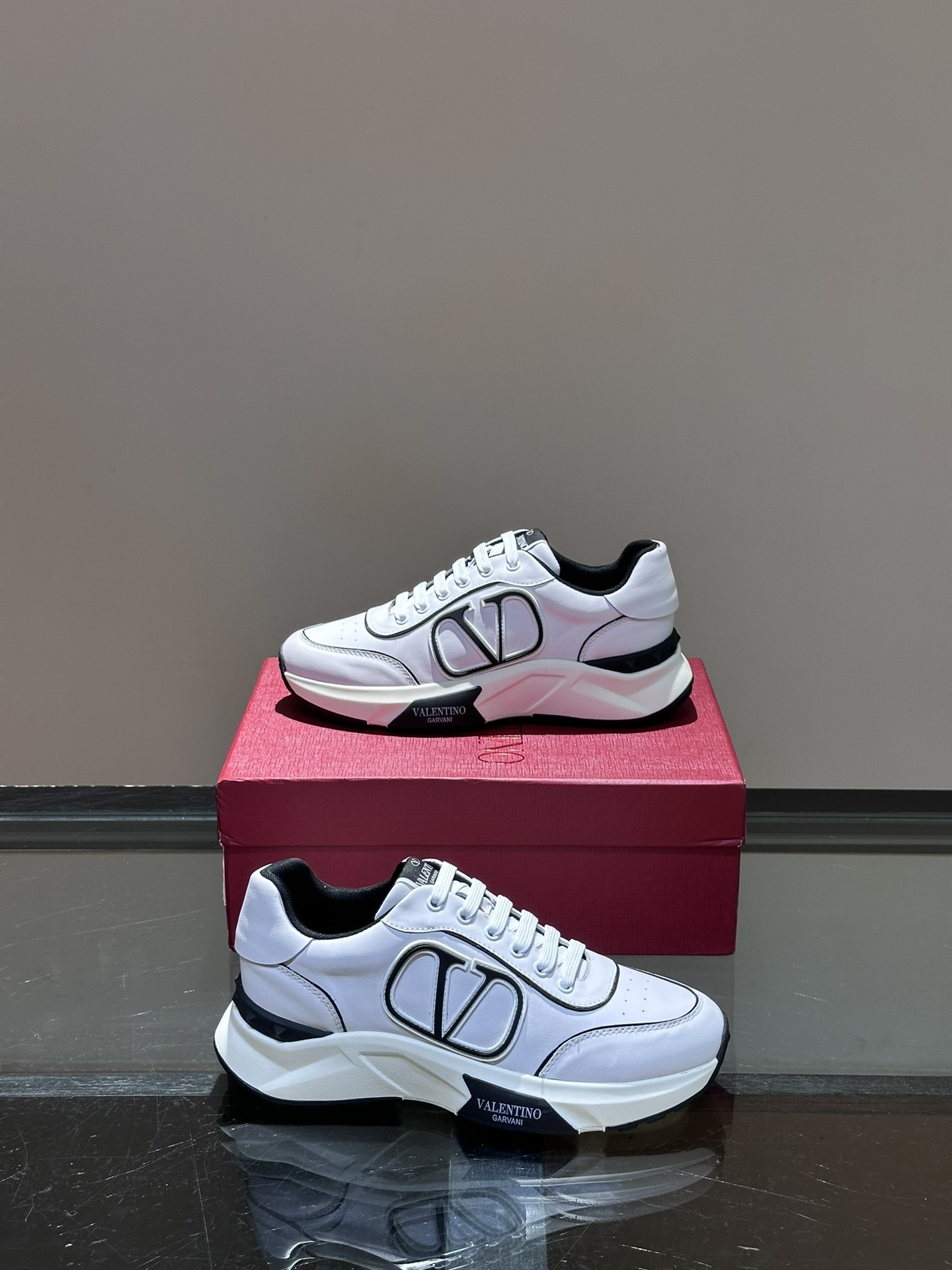 Valentino Garavani Bubbleback low-top sneaker in white