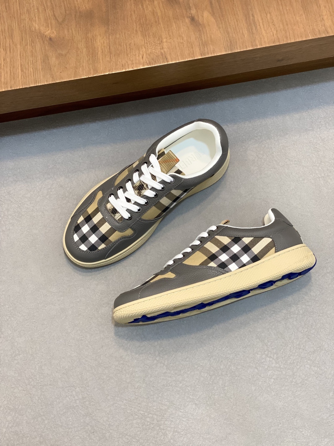 Burberry Check Terrace sneakers
