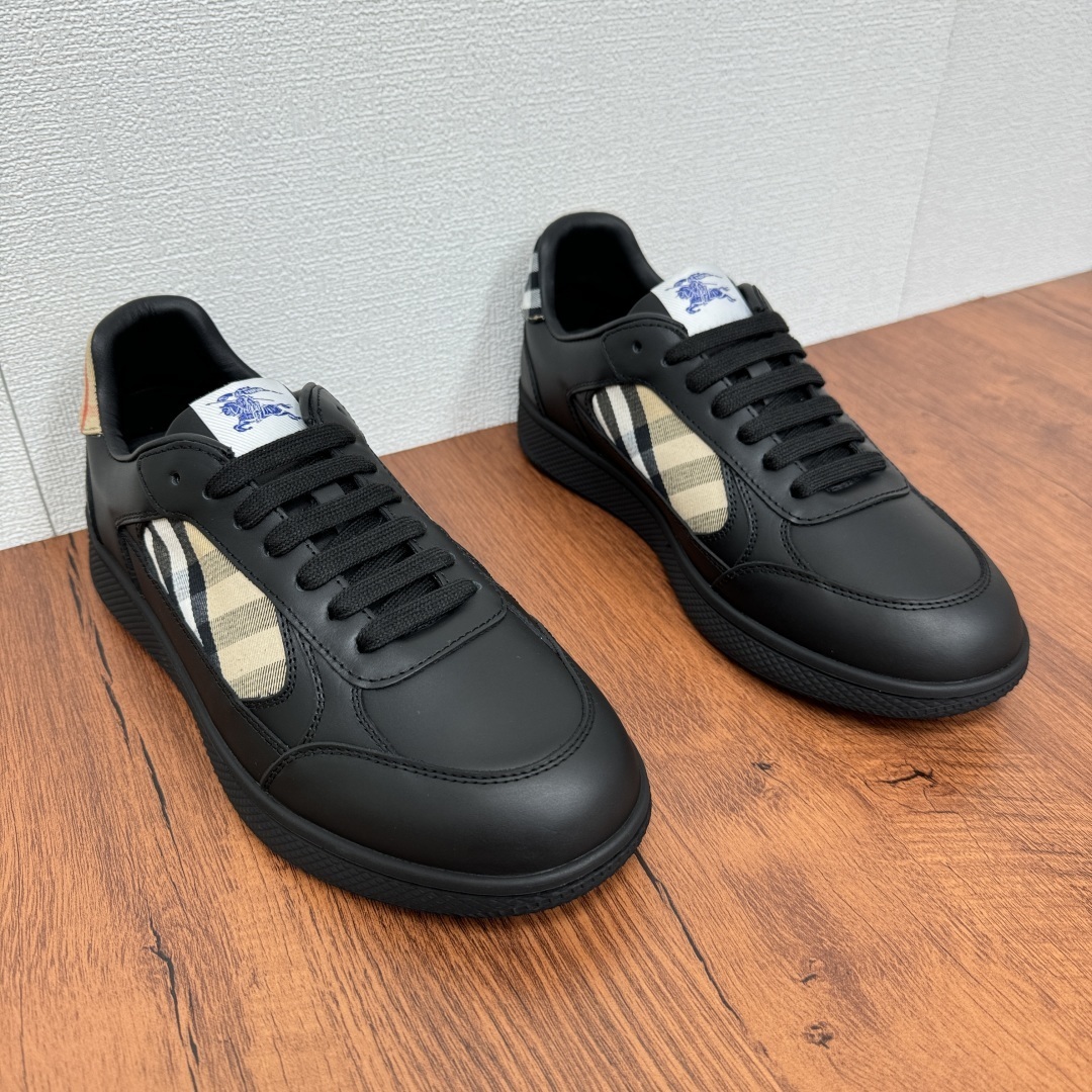 Burberry Check Terrace sneakers in black leather and the signature sand check colorway