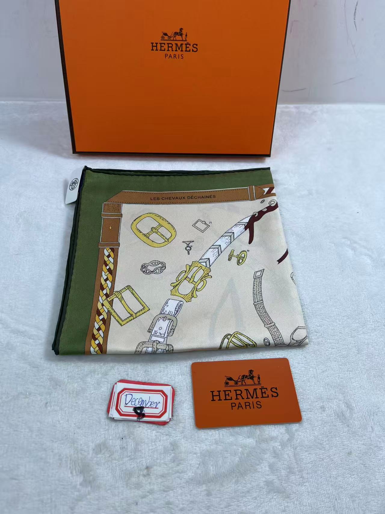 Hermes Les Chevaux Déchaînés scarf 90 in the Ivoire