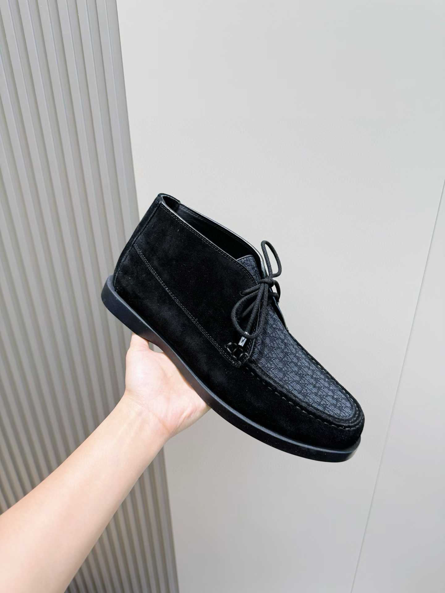 Dior Granville black chukka boot in suede and Dior Oblique jacquard