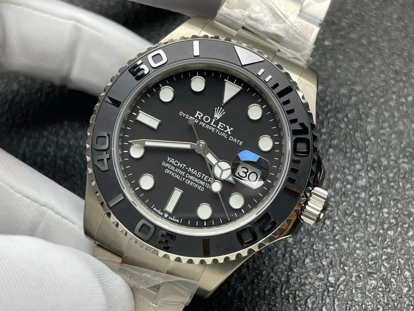 Yacht-Master 42 in RLX titanium with a black dial and an Oyster bracelet