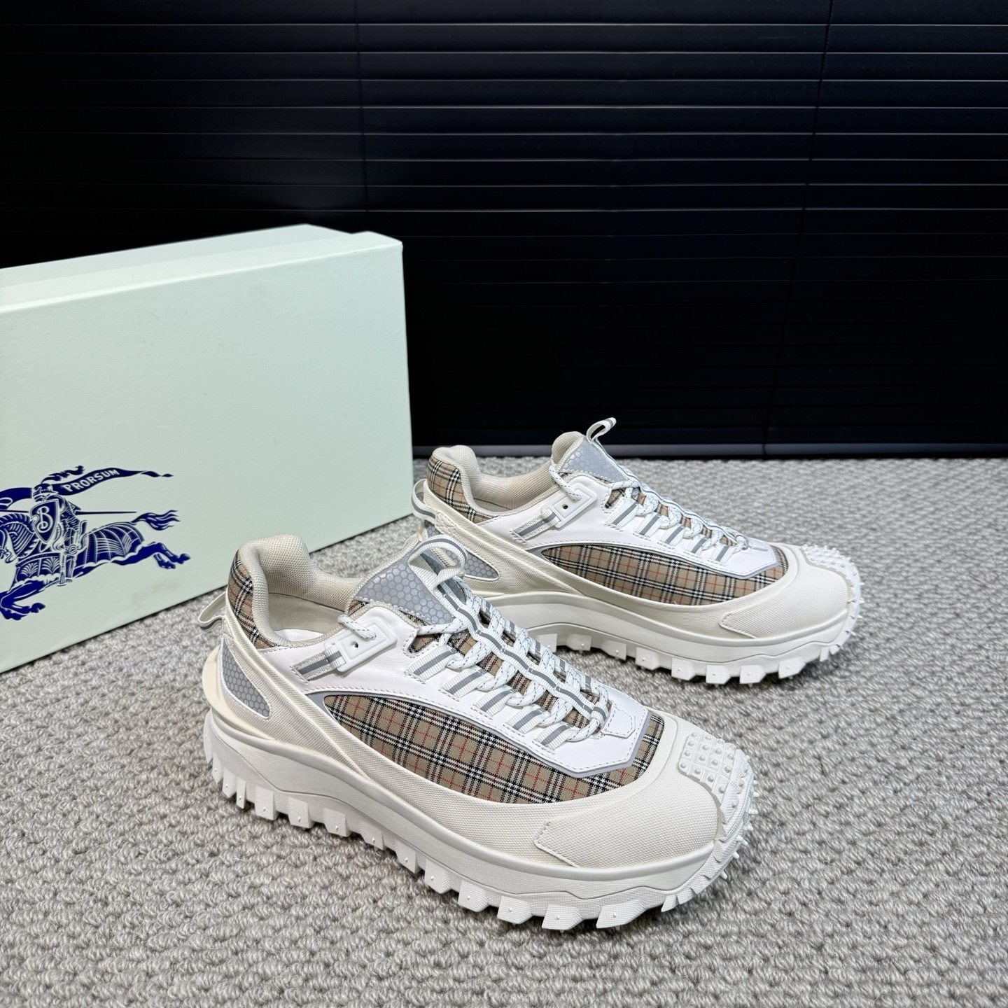 Burberry Arthur Vintage Check chunky sneakers