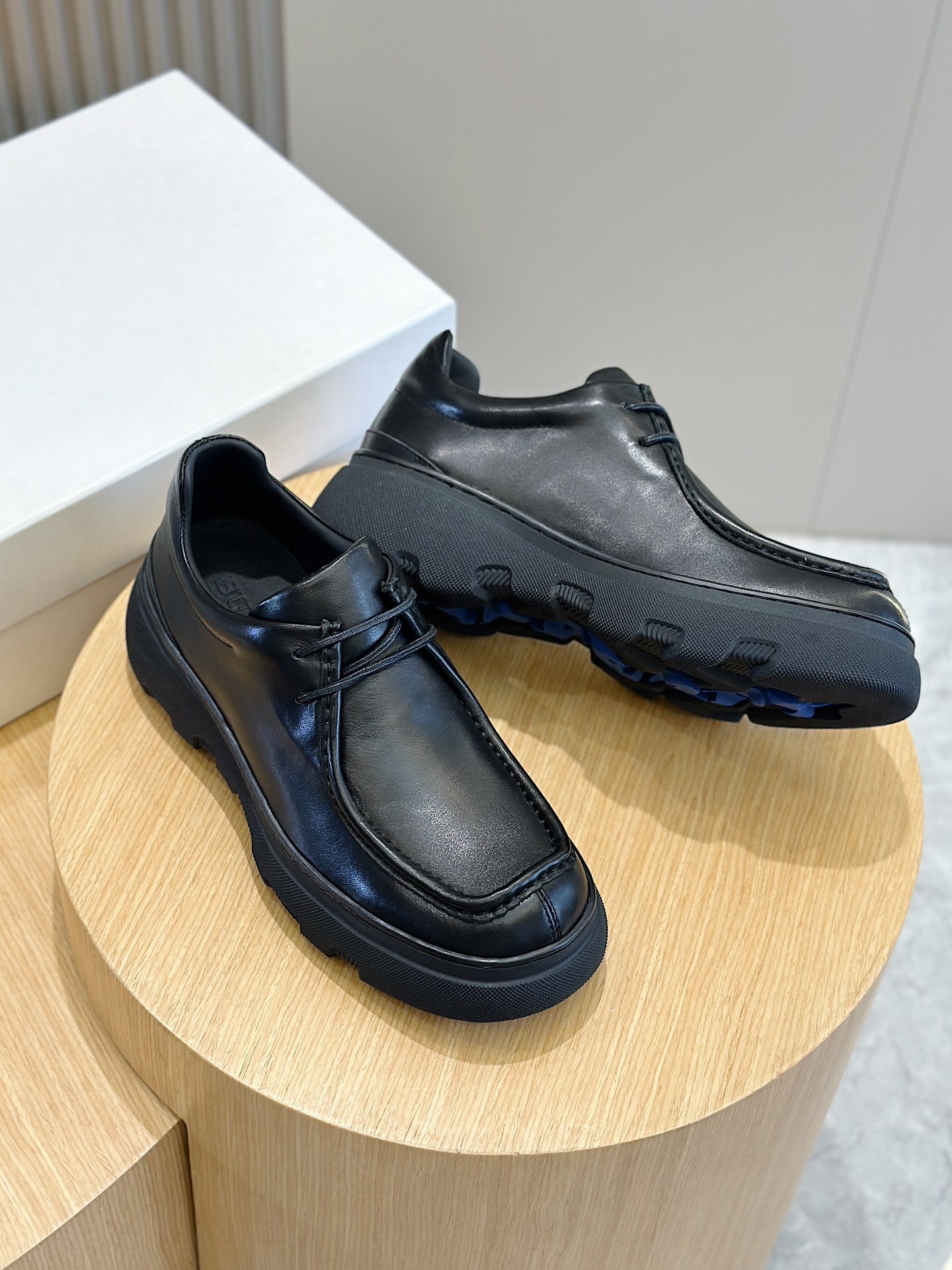 Burberry black SUPENER Kevin1 Derby Sneaker