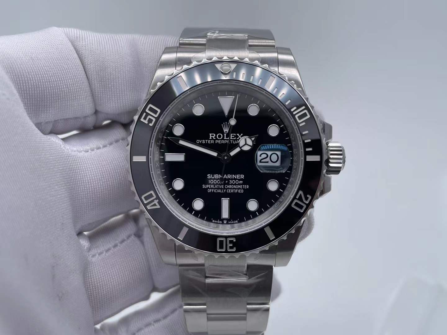 Submariner Date watch, reference number 126610LN, featuring a black dial and bezel, made of Oystersteel