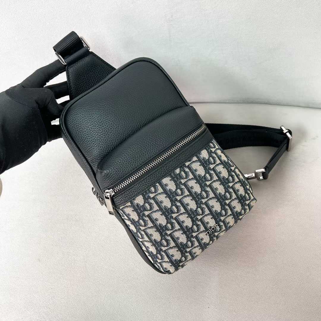 Dior Rider 2.0 sling bag in black oblique jacquard and black grained calfskin