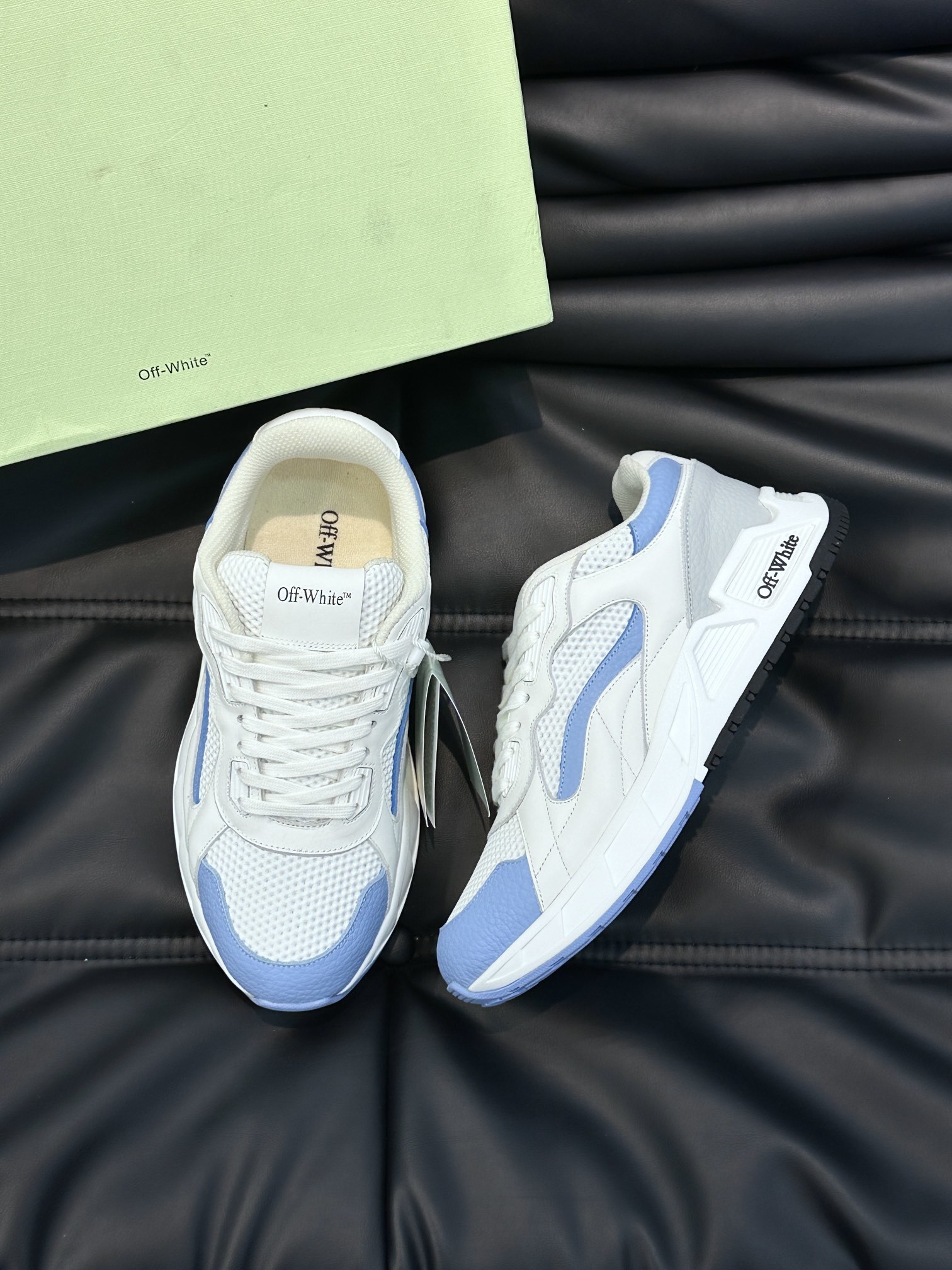 Off-White Kick Off low-top sneakers in white and light blue