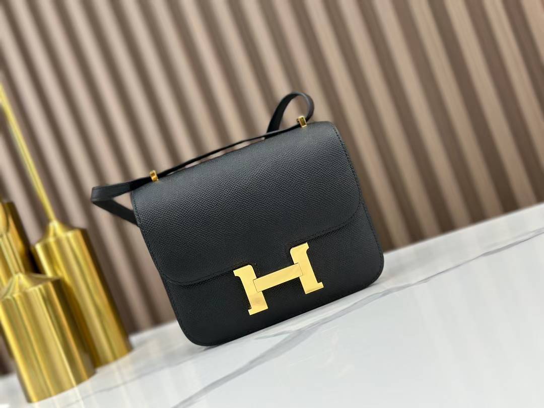 Hermès Constance 18 shoulder bag in black Epsom leather with gold-tone hardware