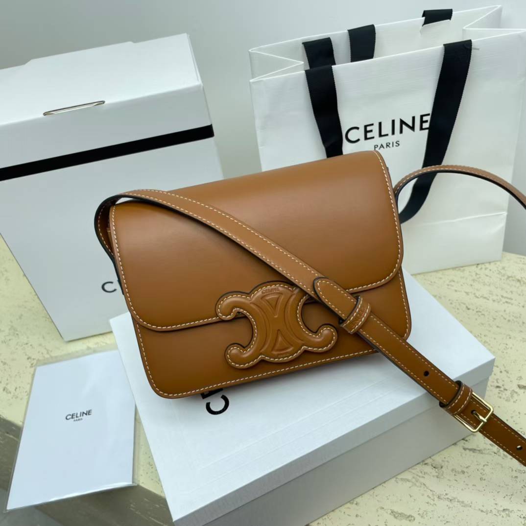Celine Classique Triomphe Bag in natural calfskin leather and tan color