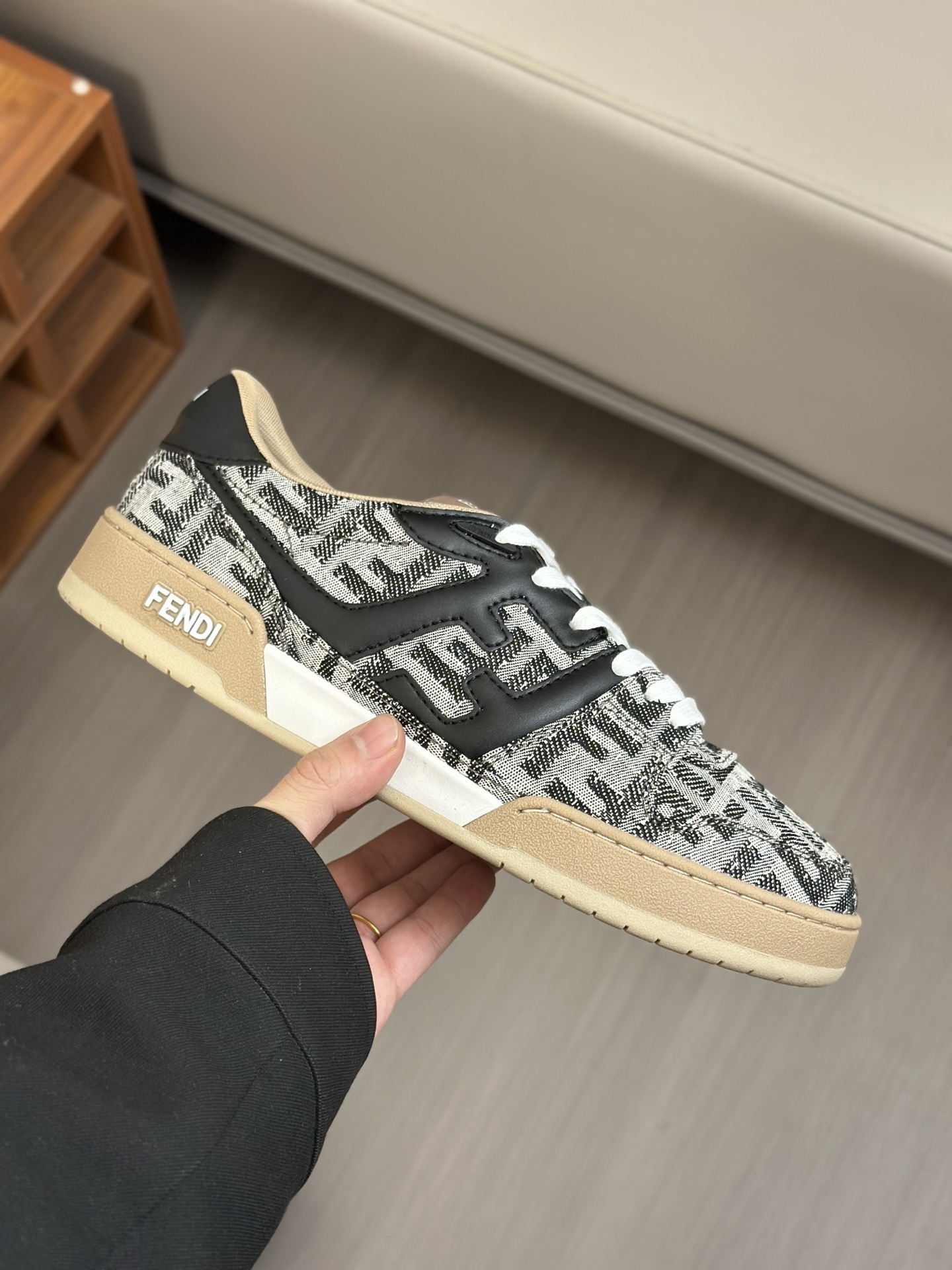 Fendi Flow sneakers black leather brown