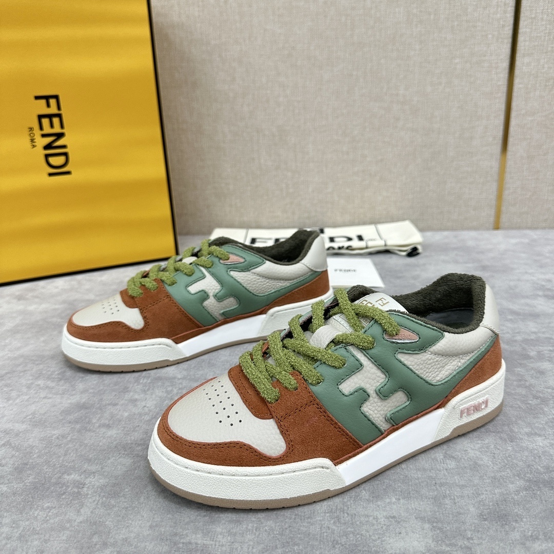 Fendi Match low-top sneakers color-block panelled design in beige leather and brown suede with a green leather Fendi logo appliqué