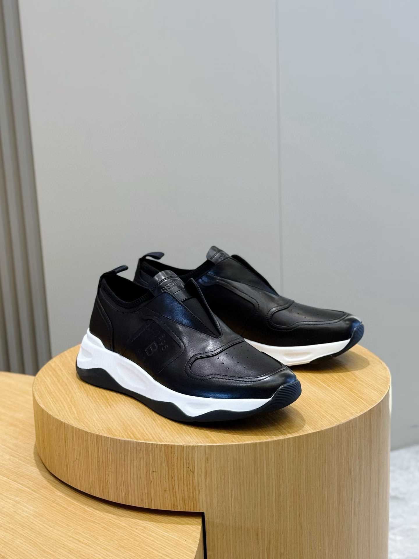 Berluti Fast Track sneaker in black leather with a white rubber sole