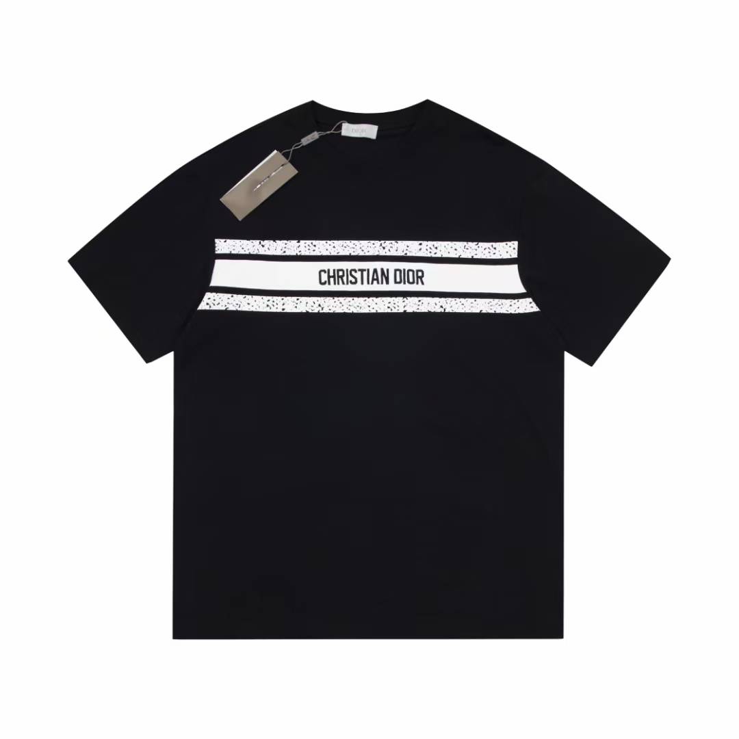 Dior T-shirt with a white