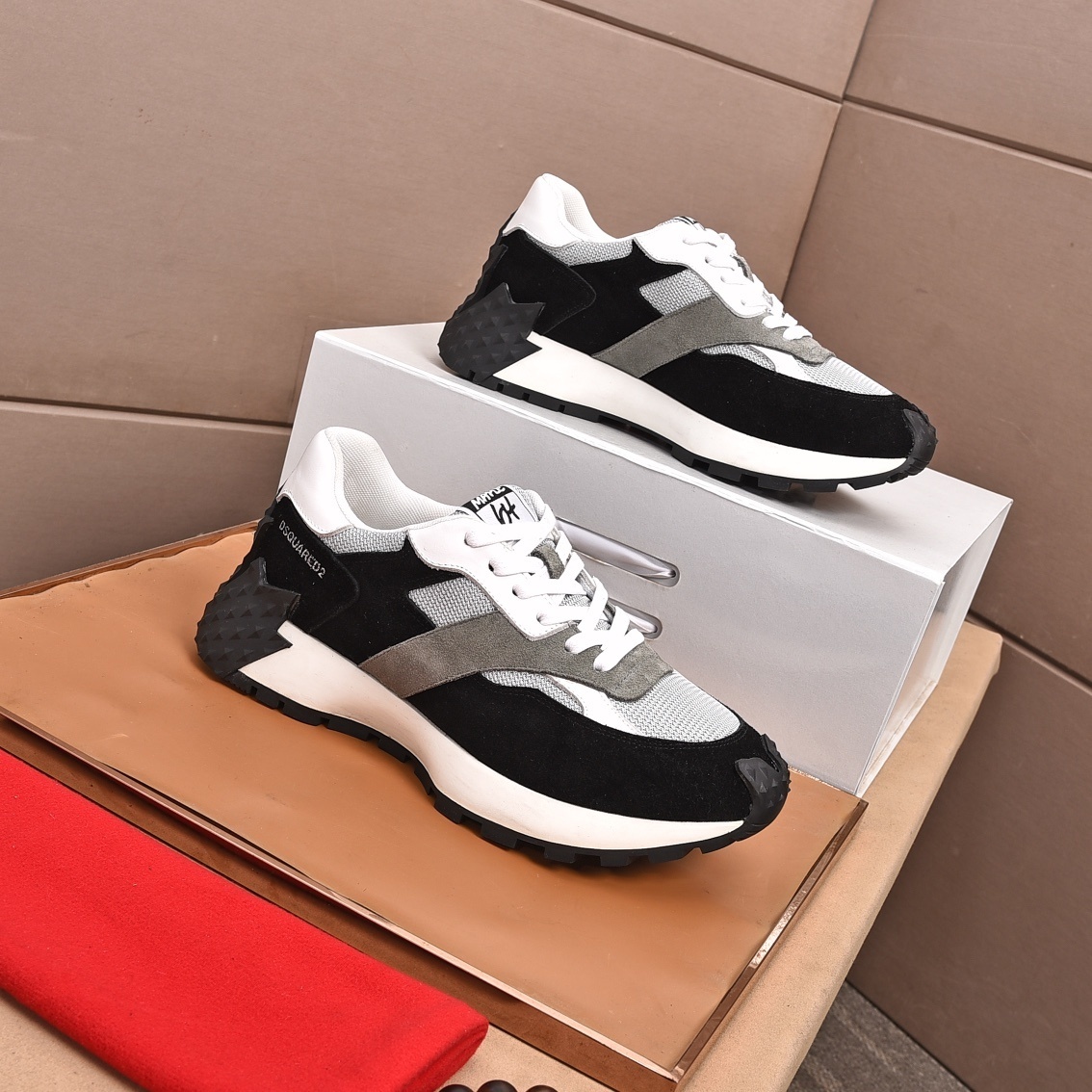 DSQUARED2 Maple 64 sneakers in black and white technical fabric with suede patches