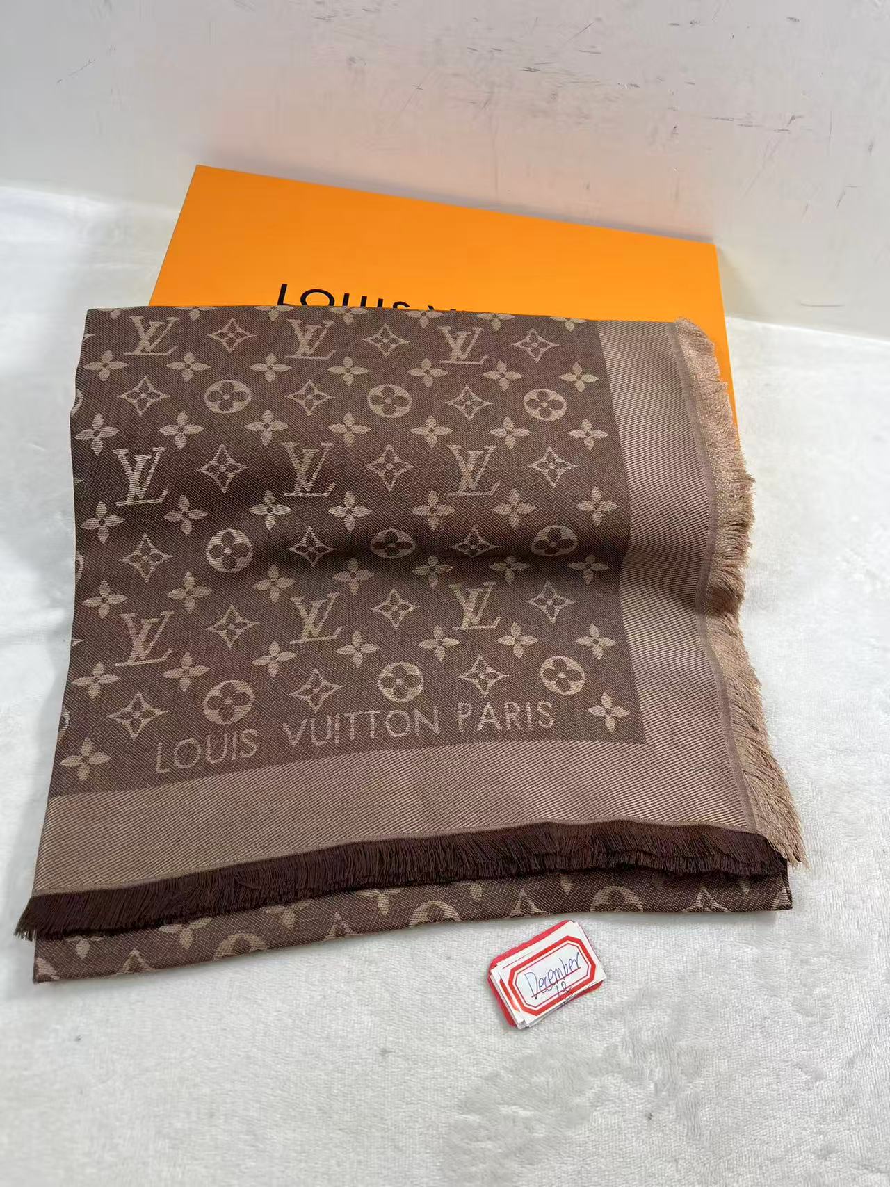LV Monogram Classic Shawl brown silk and wool