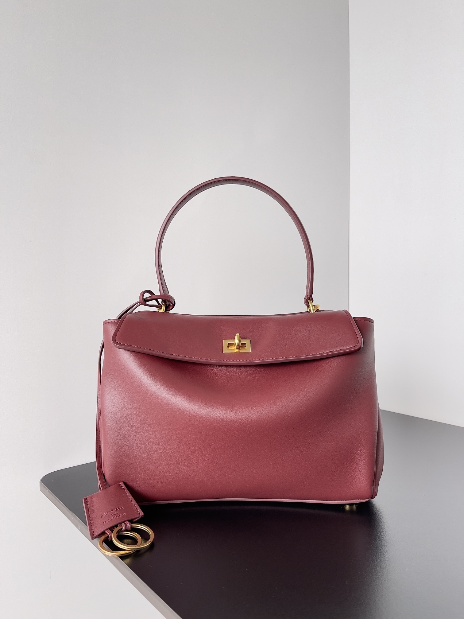 Balenciaga Rodeo handbag in burgundy calfskin leather