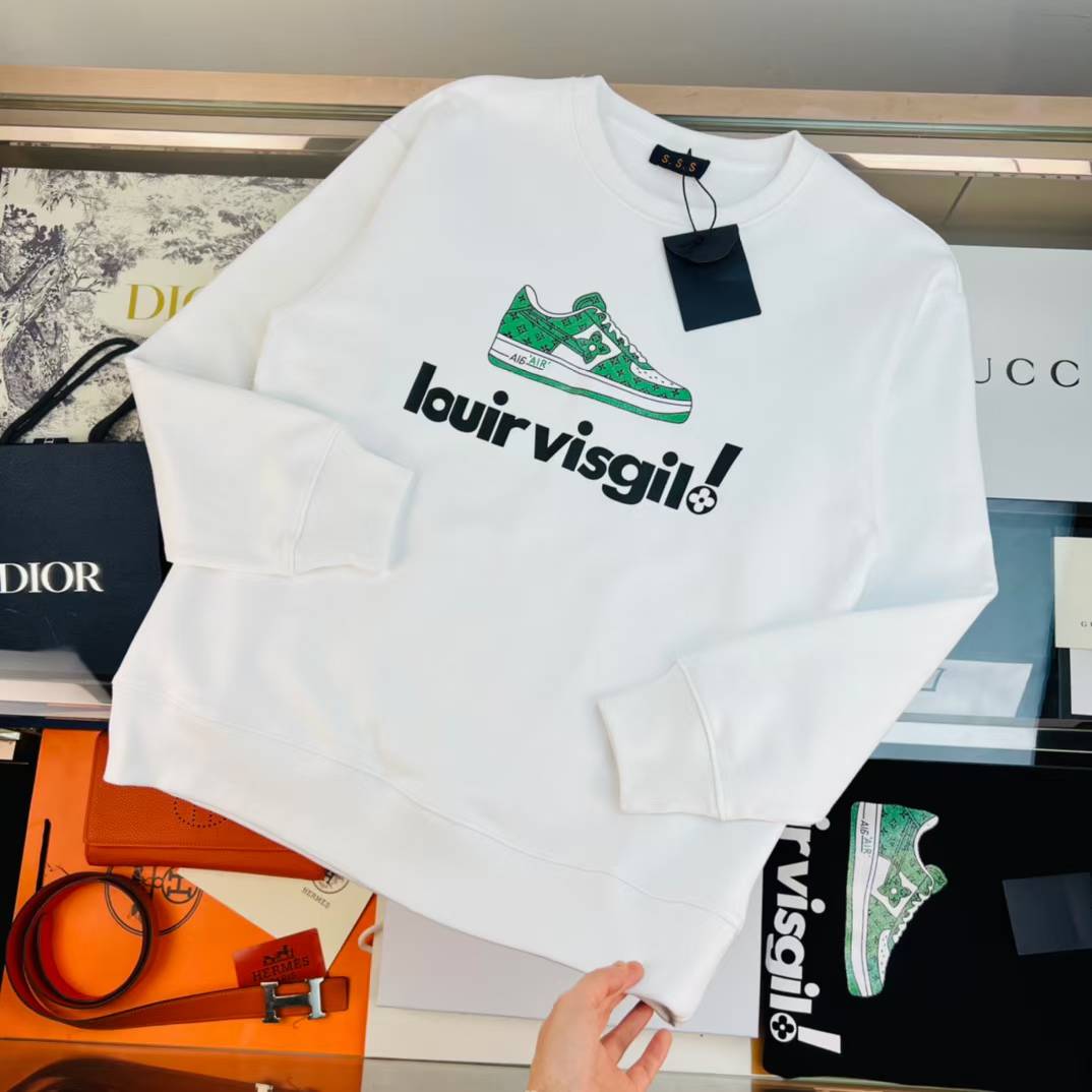 LV long-sleeved T-shirt with a green sneaker graphic