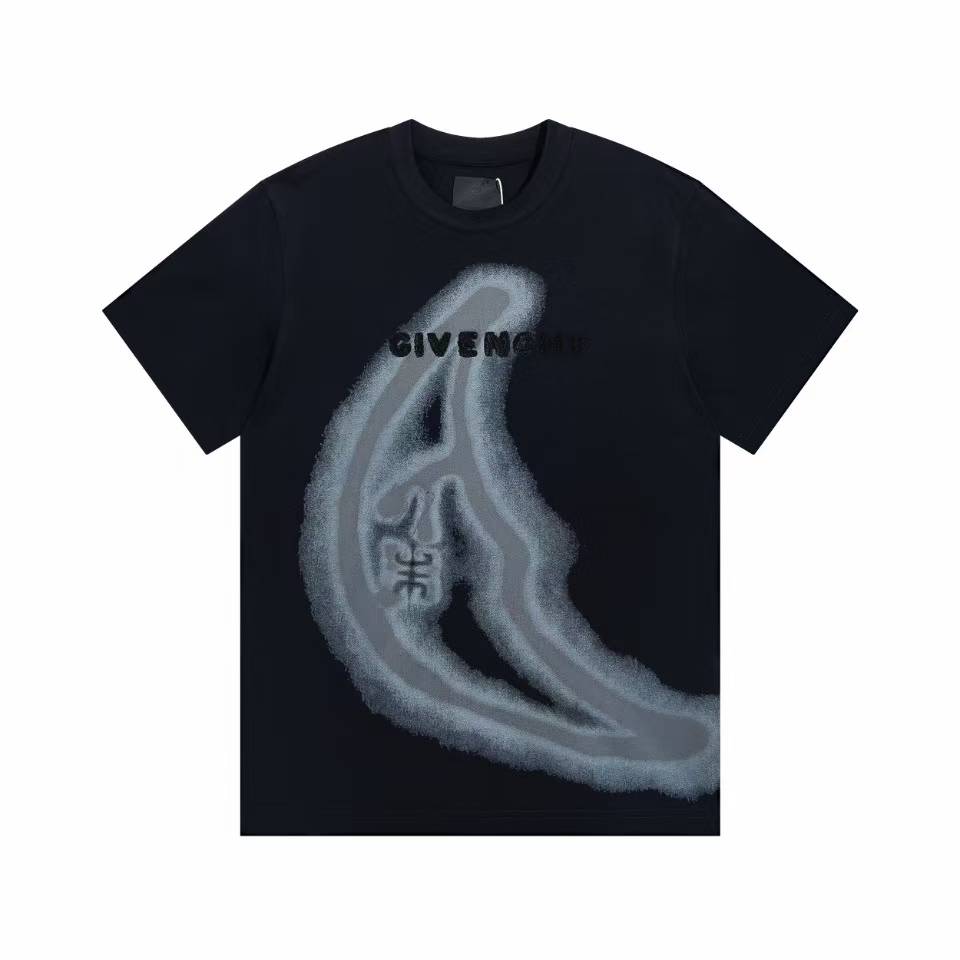 Givenchy graphic cotton t-shirt with a tufted signature logo and 4G emblem.
