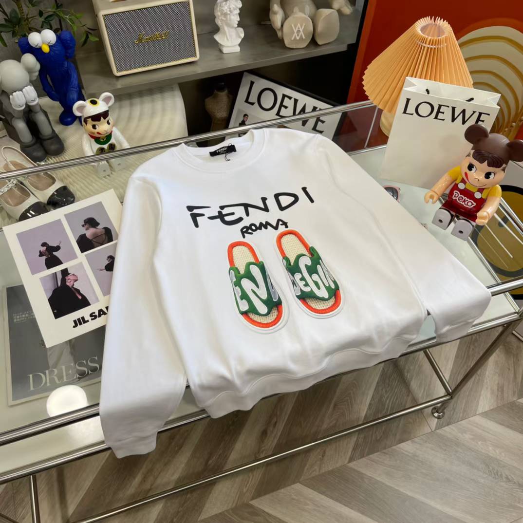 Fendi Roma white cotton sweatshirt with a multi-coloured graphic print