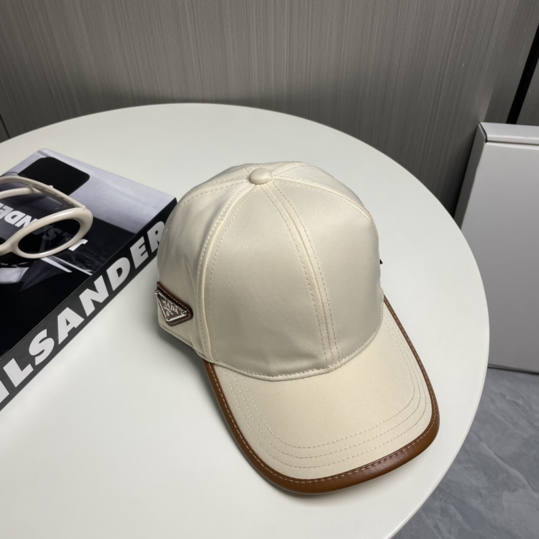 Prada Re-Nylon baseball cap in a light beige