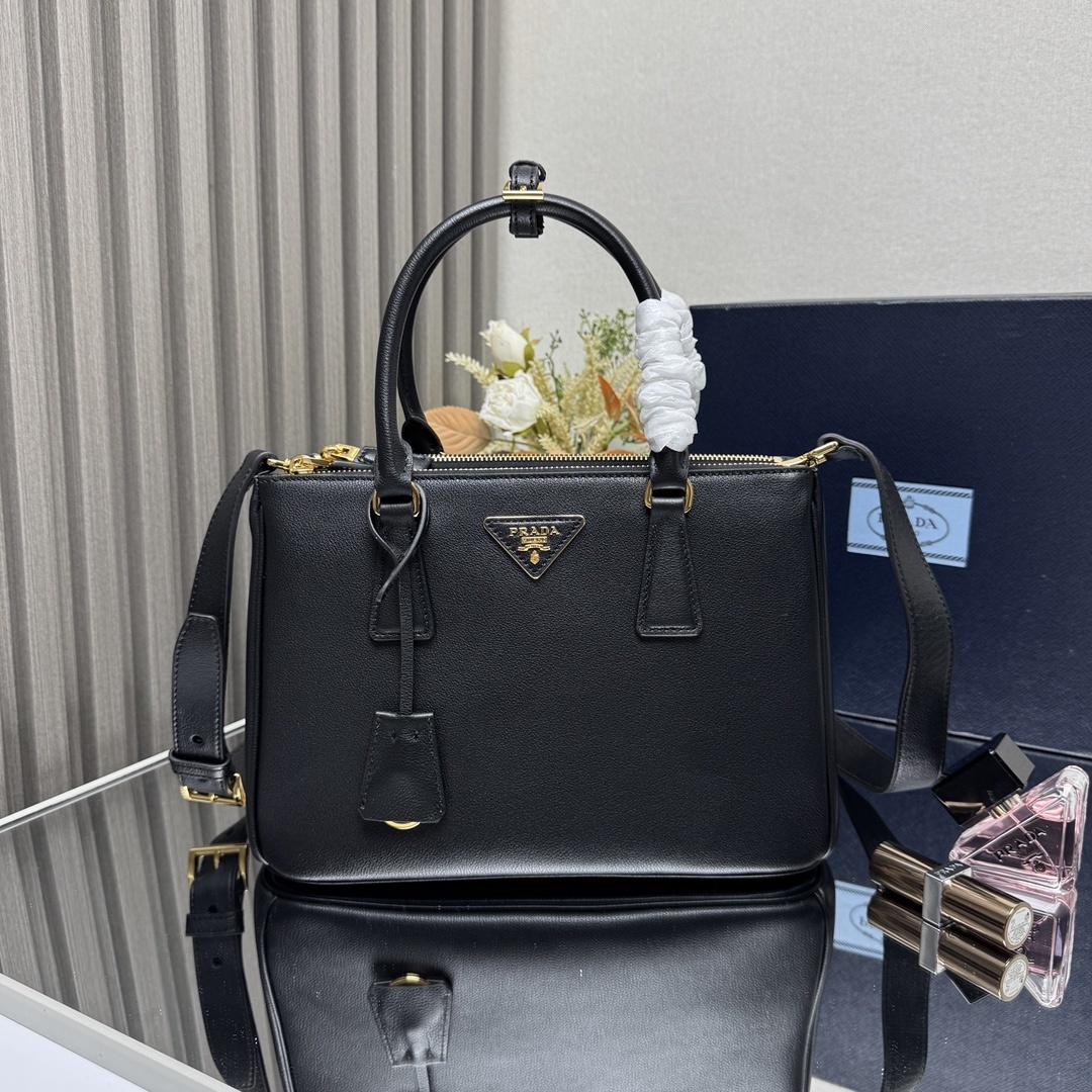 Prada Galleria Saffiano leather tote bag