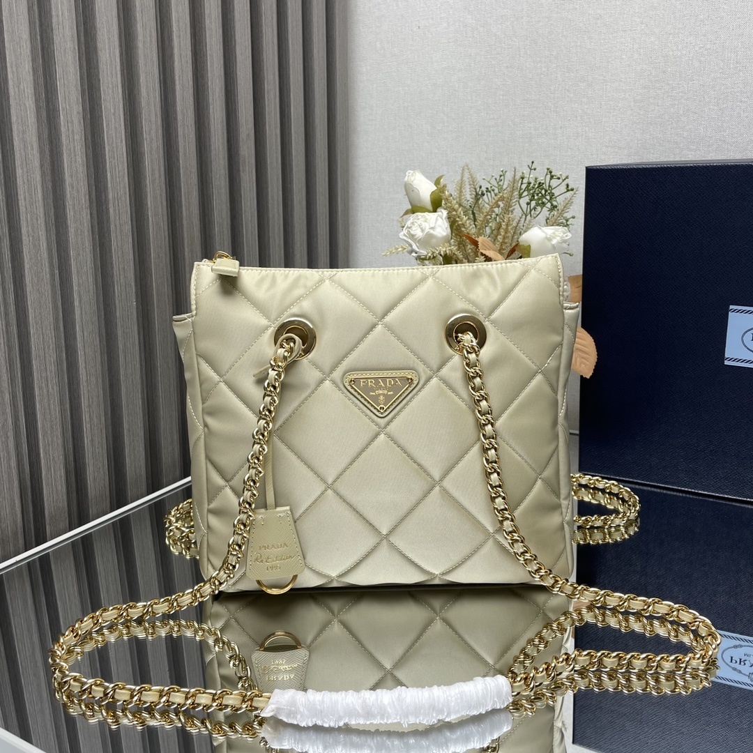 Prada tote bag beige