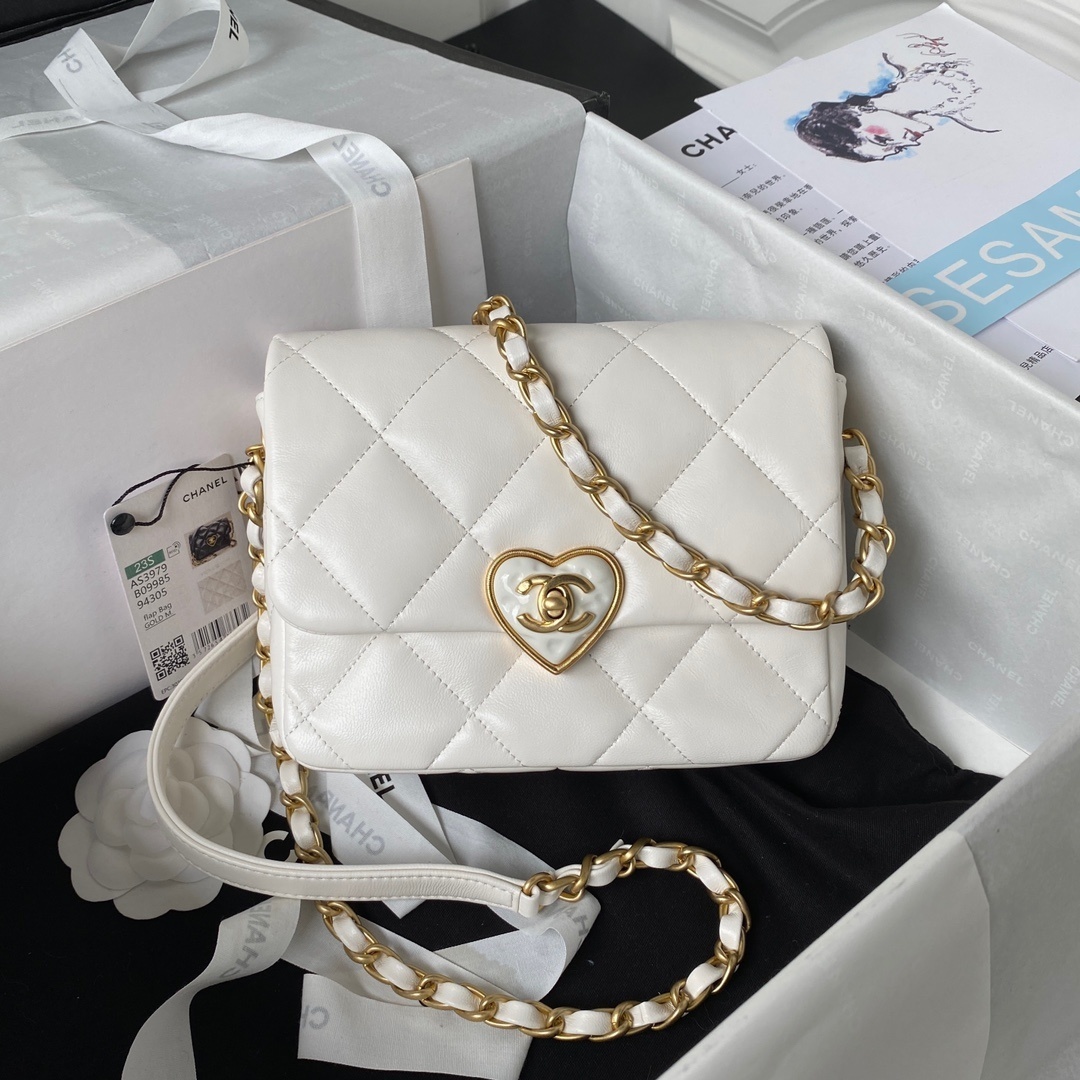 Chanel Coco Love CC Heart Flap Bag mini/small size in white quilted lambskin with gold-tone hardware.