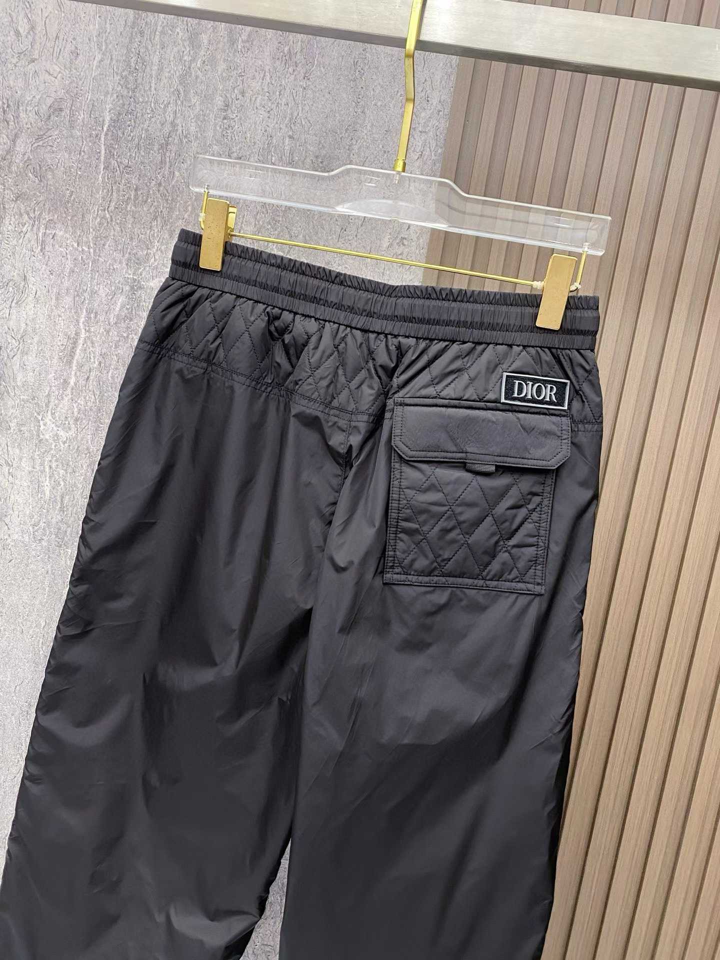Dior men's track pants with a quilted pocket