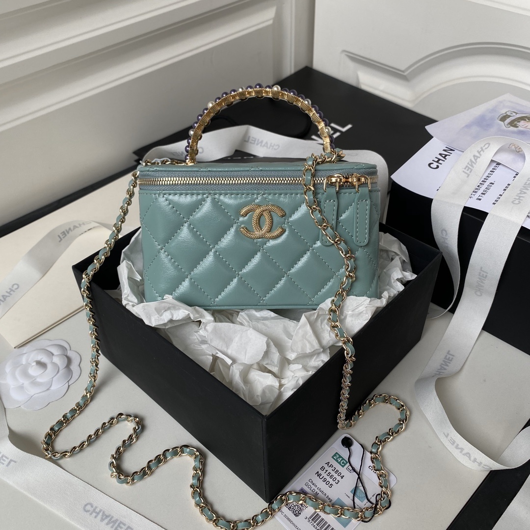 Chanel Mini Caviar Handle with Care Vanity Case in green