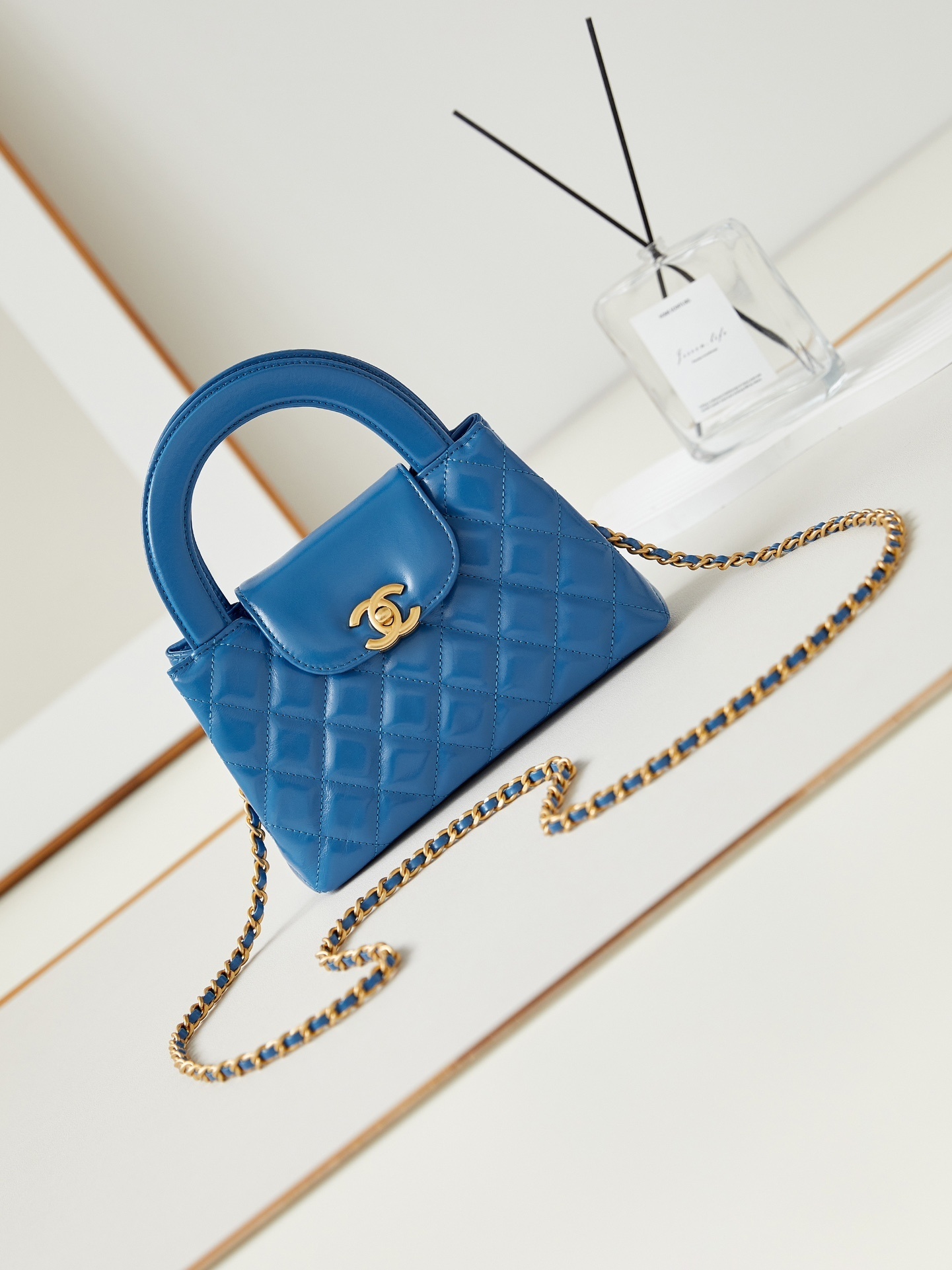 Chanel Mini Kelly 18cm bag in navy blue aged calfskin leather