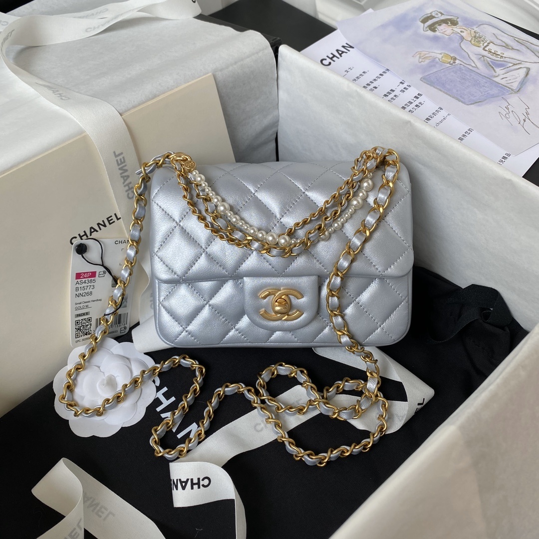 Chanel Mini Flap Bag in light grey shiny lambskin with imitation pearls