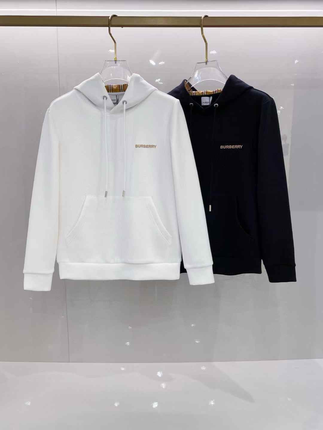 Burberry logo-print cotton hoodie in black and white