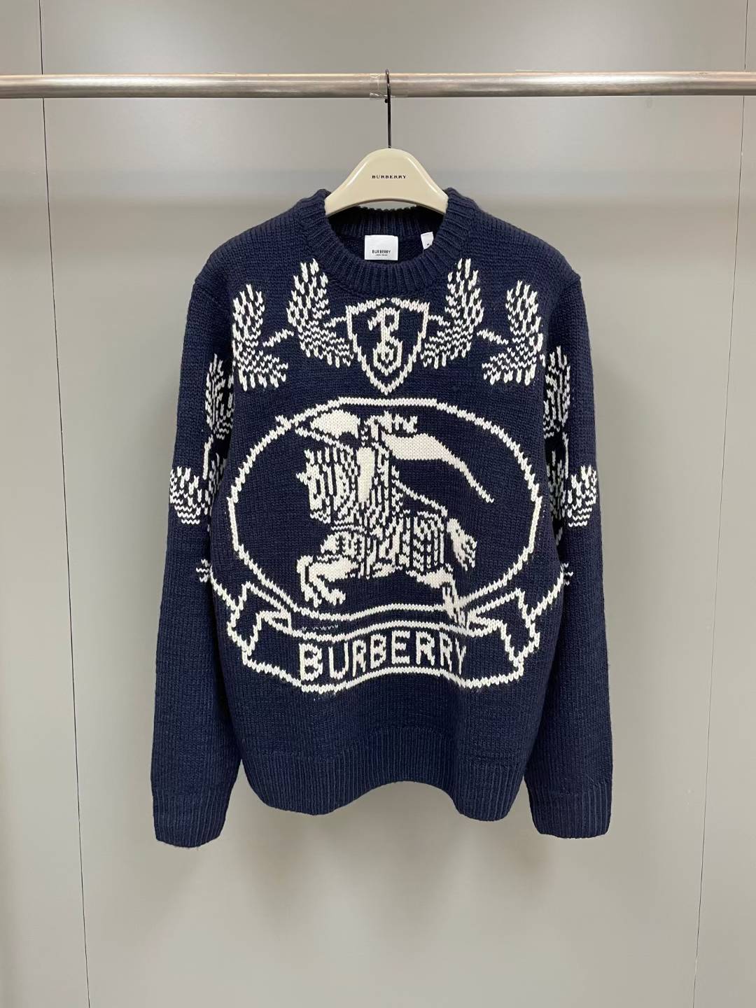 burberry sweater